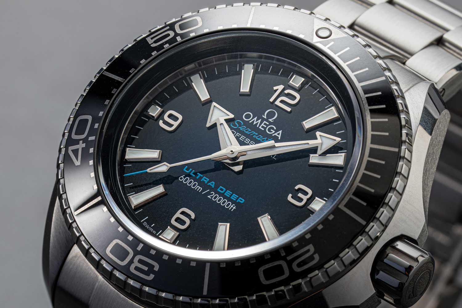 Đồng hồ Omega Titan Ultra Deep chiếc đồng hồ lặn đẳng cấp
