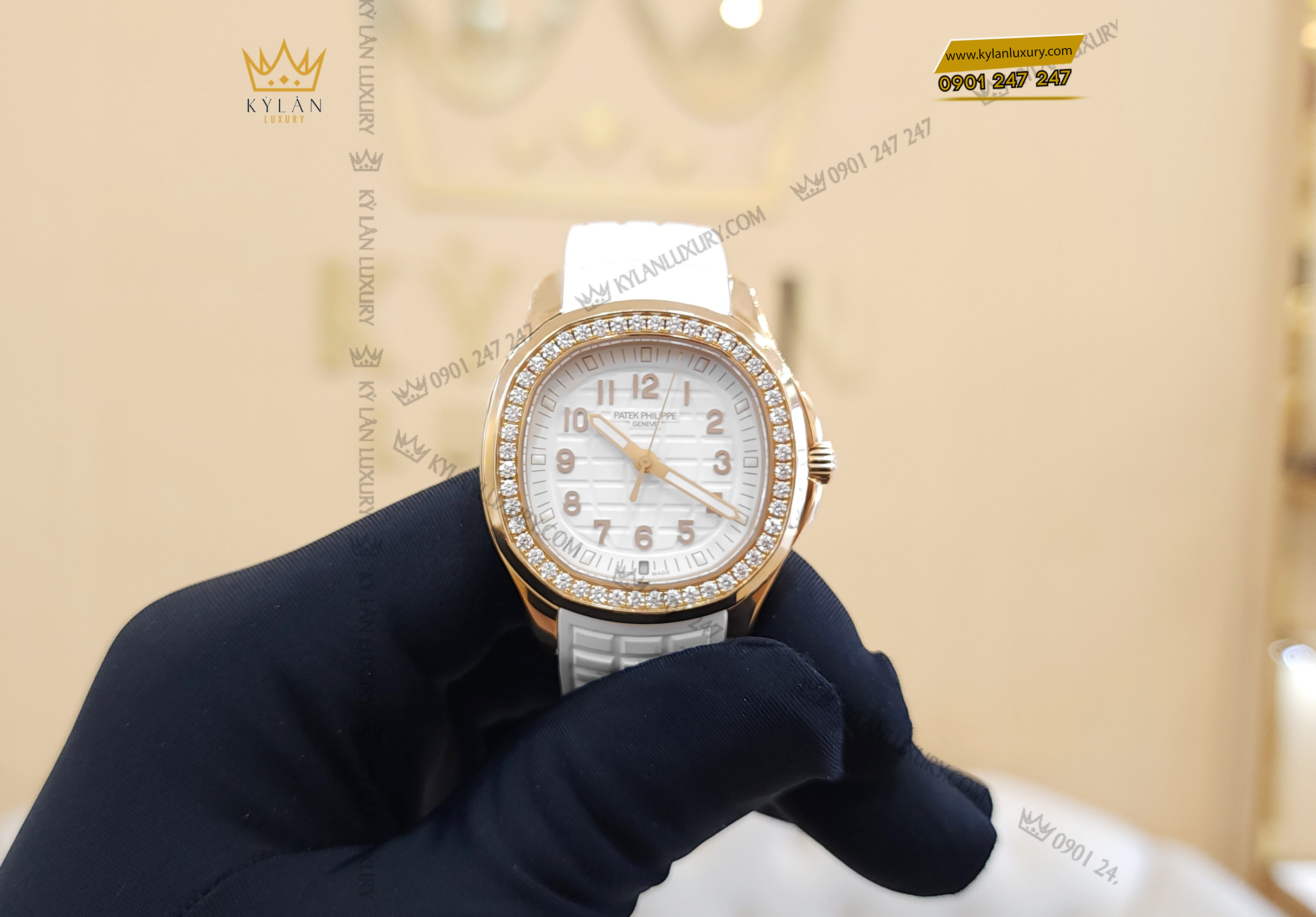 Đồng hồ Patek Philippe Aquanaut 5269/200R-001