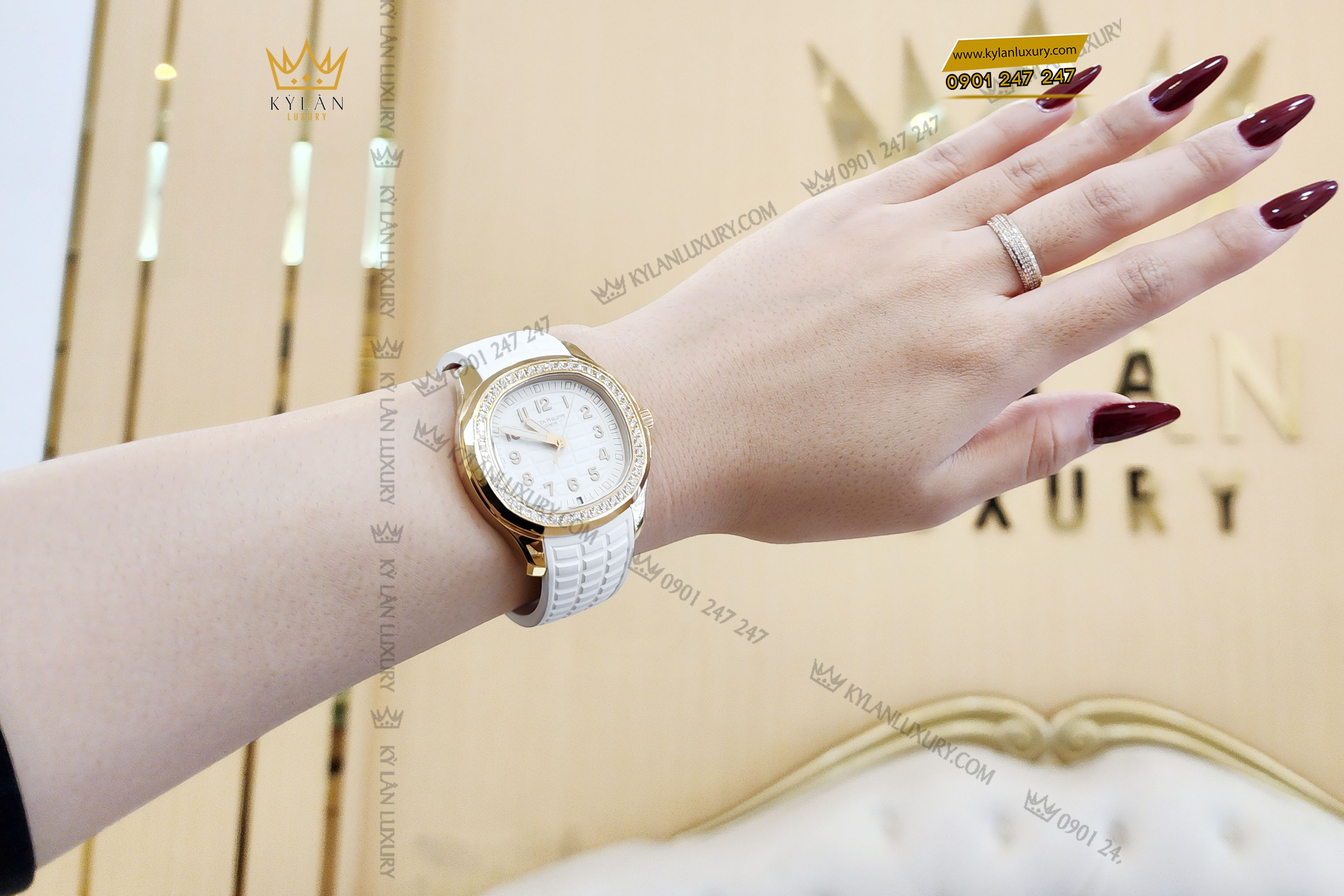 Kỳ Lân Luxury dong ho patek philippe aquanaut 5269200r 001 8 Đồng hồ Patek Philippe Aquanaut 5269/200R-001