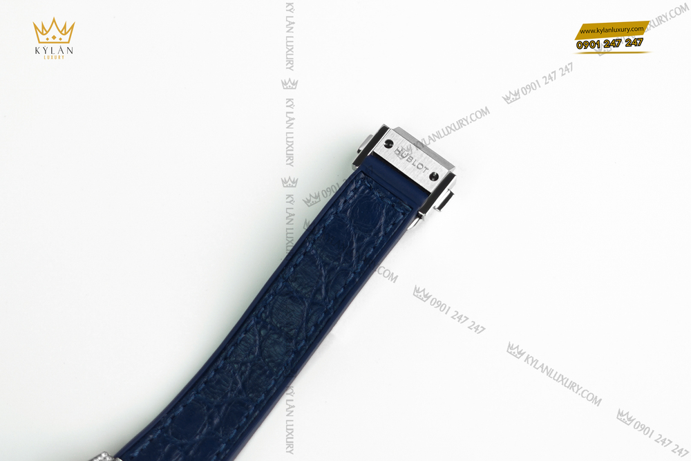 Kỳ Lân Luxury dsc05268 67a971ba 43d4 4a35 a106 6ae113a684d3 Đồng hồ Hublot Classic Fusion Blue Titanium Pavé 38mm 565.NX.7170.LR