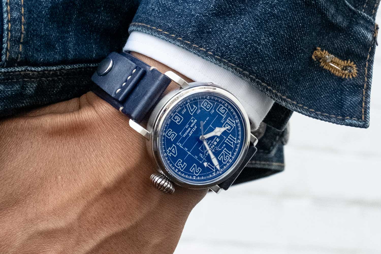 Giới thiệu chiếc đồng hồ Zenith Pilot Type 20 Blue