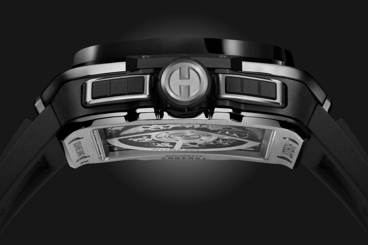 Đồng hồ Hublot Square Bang Unico Titanium Ceramic 42mm