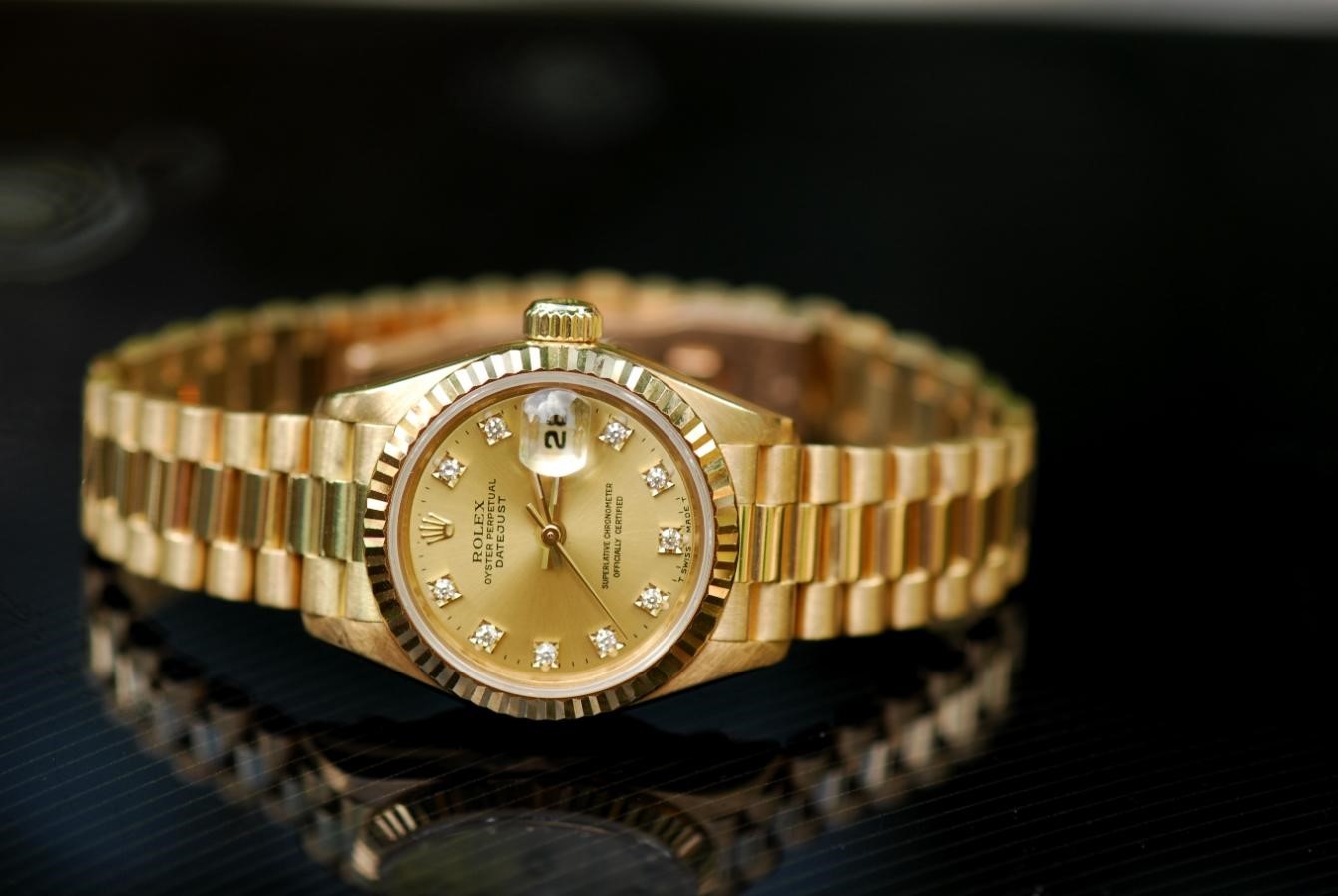 Những nguyên nhân khiến đồng hồ Rolex có giá cực cao