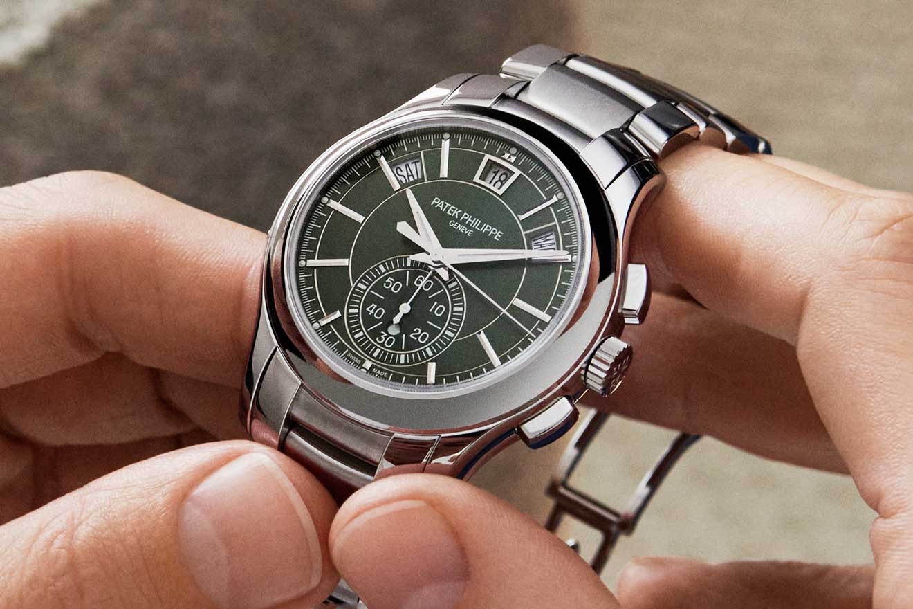 Patek Philippe giới thiệu Đồng hồ bấm giờ Flyback Lịch hàng năm 5905 bằng thép