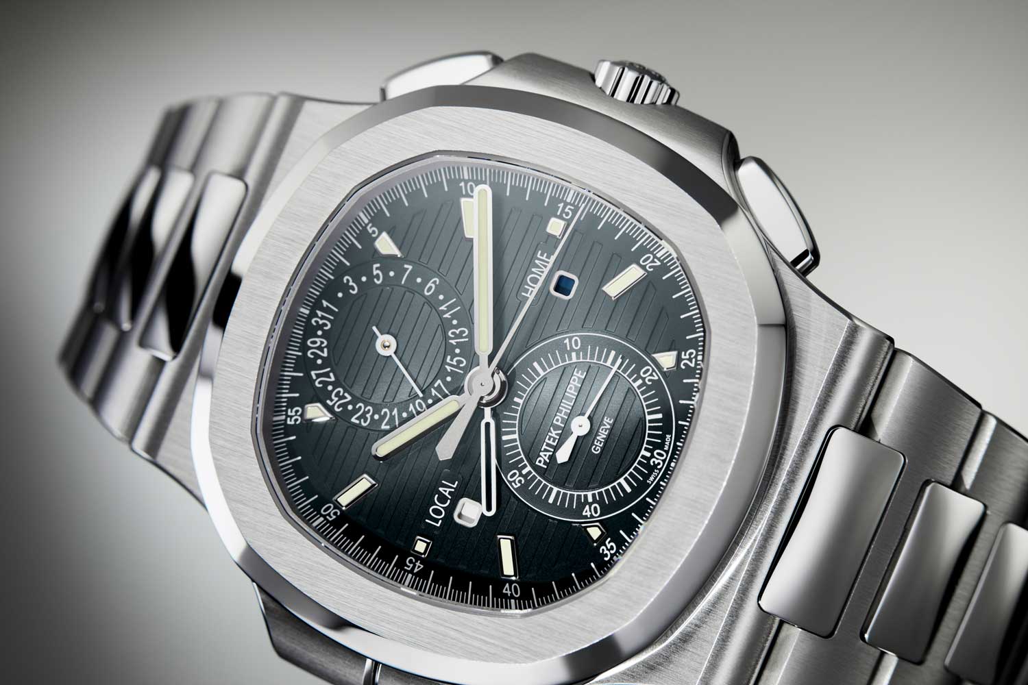 Đồng hồ Patek Philippe Nautilus Chronograph và Moon Phase 