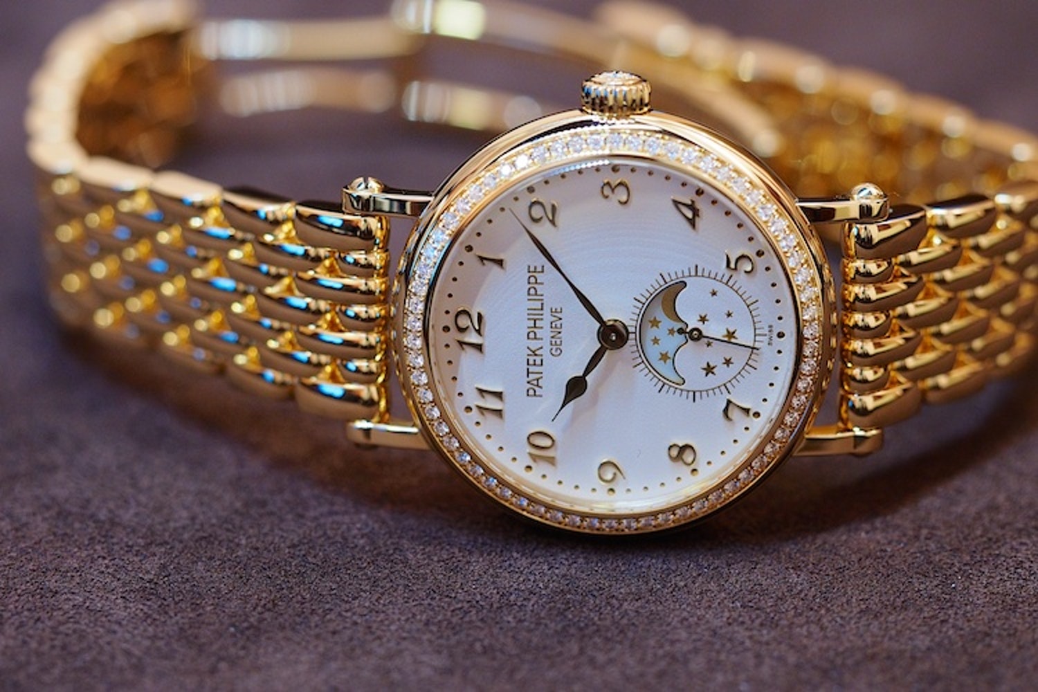 Patek Philippe với sản phẩm đồng hồ nữ tại BaselWorld 2014