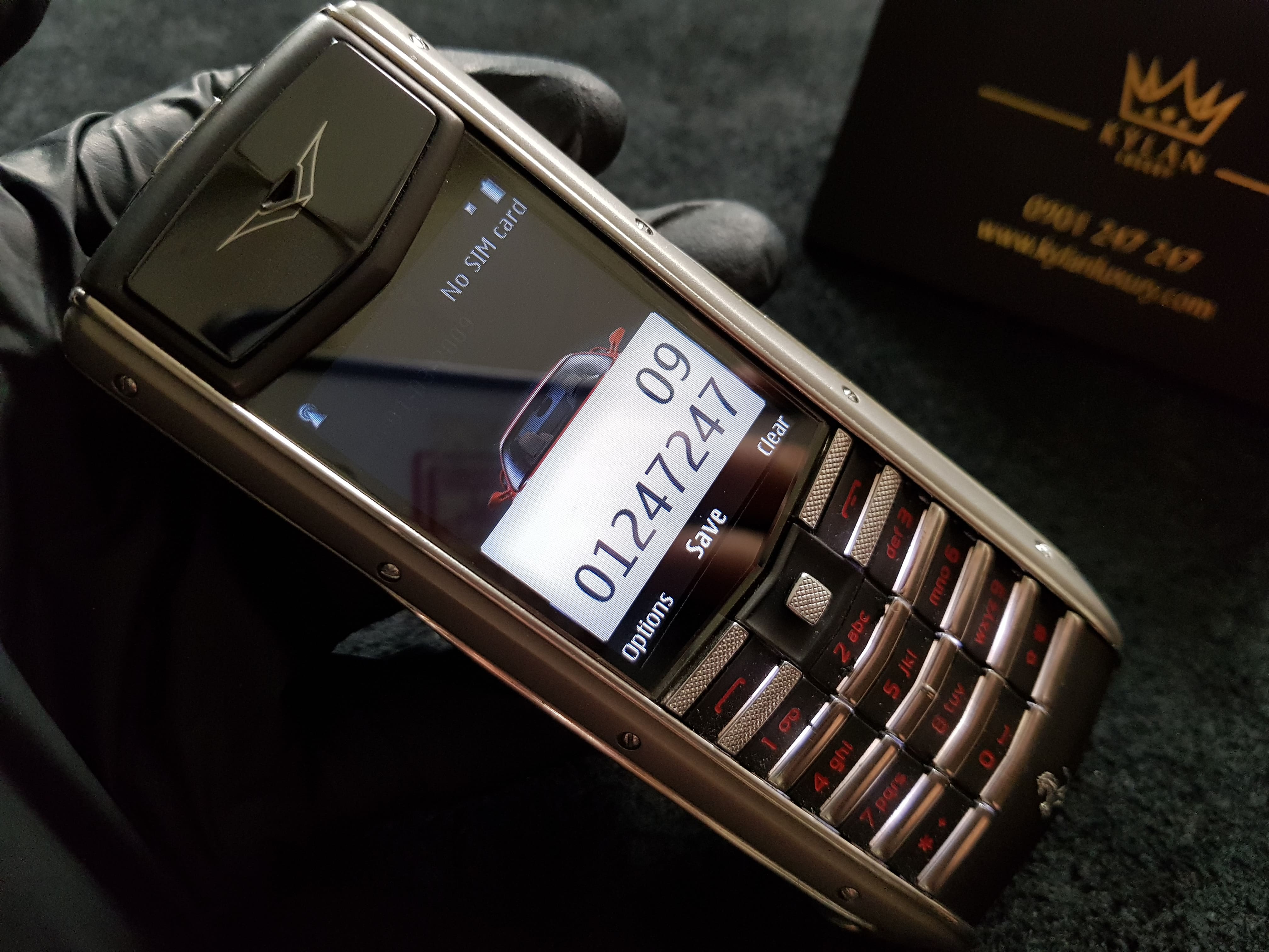 Vertu ferrari китайский