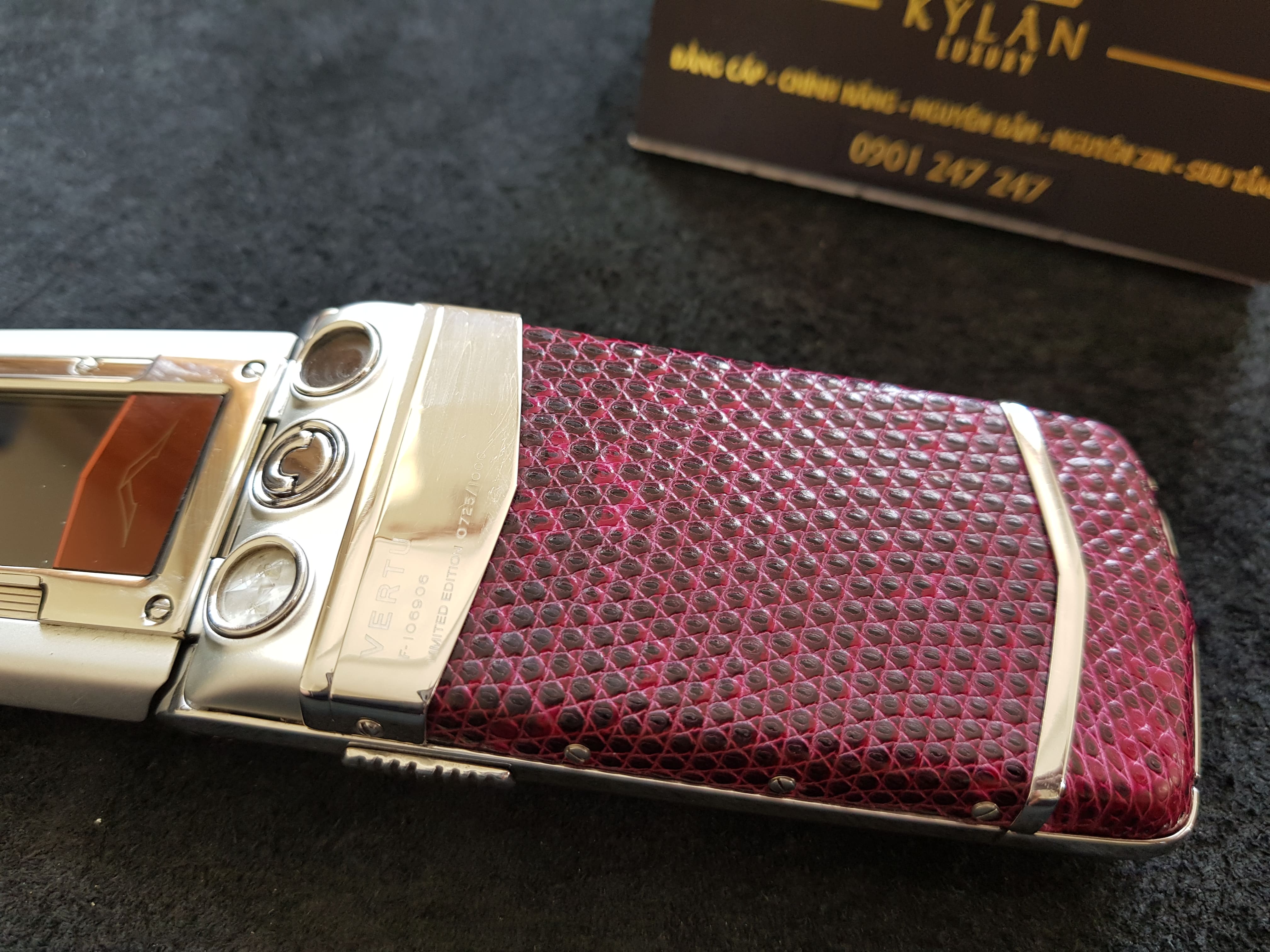 Vertu Ayxta limited edition tím nhạt ruby siêu hiếm 19 Kỳ Lân Luxury 20200320 160825 Vertu Ayxta limited edition tím nhạt ruby siêu hiếm