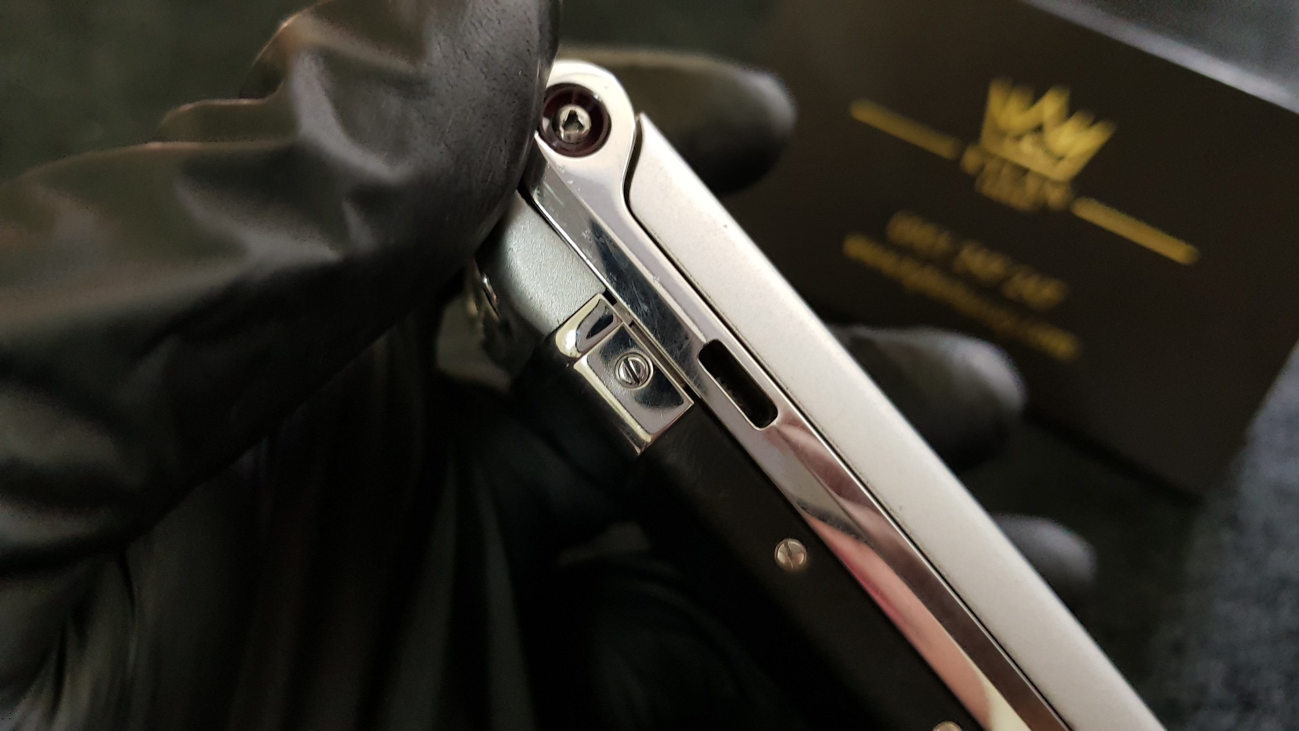 Vertu Ayxta bật nắp siêu đẳng cấp chính hãng 5 Kỳ Lân Luxury c9bc6d9d4822b07ce933 Vertu Ayxta bật nắp siêu đẳng cấp chính hãng