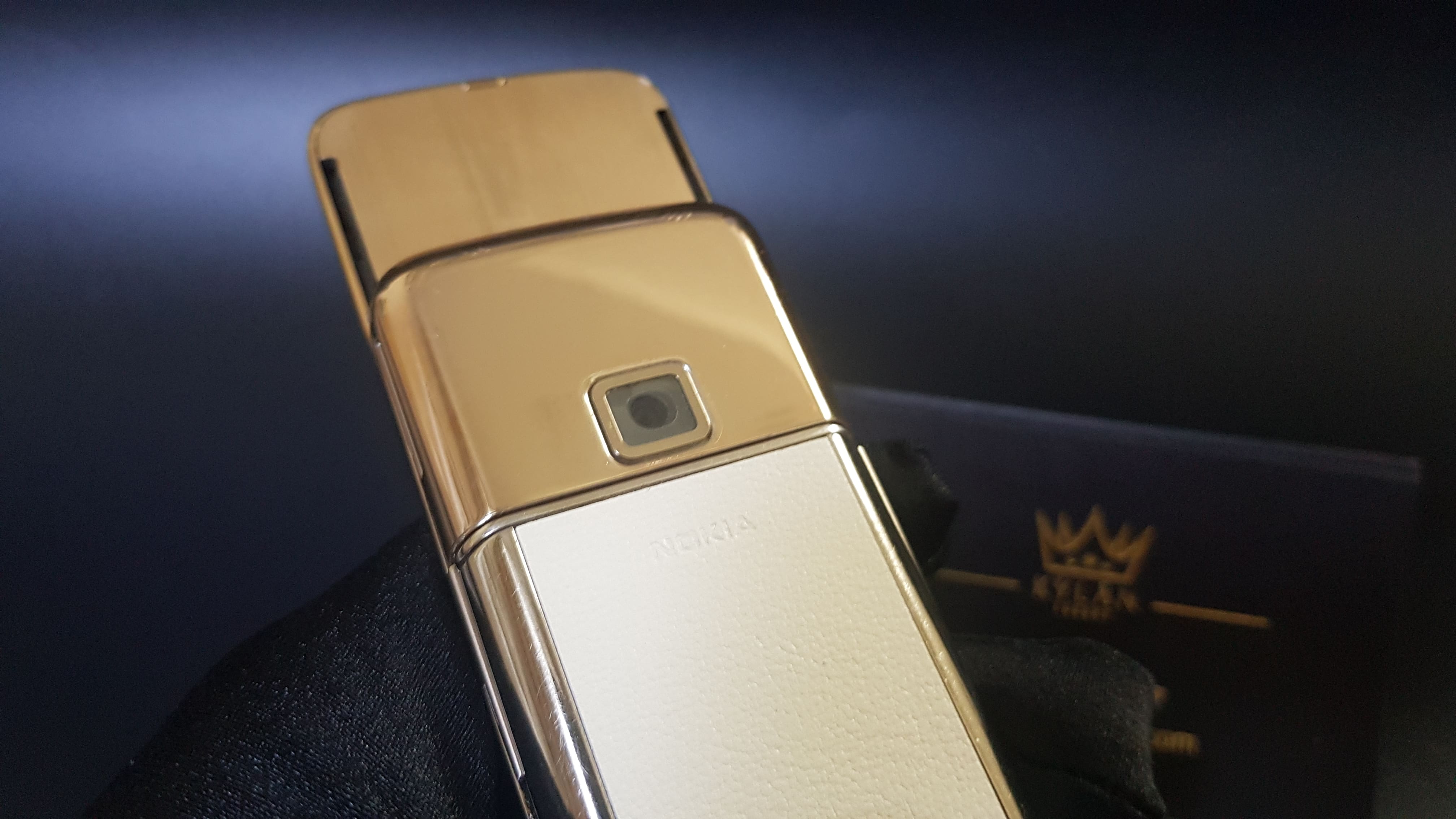 Kỳ Lân Luxury nokia 8800 gold arte zin ma vang 12 Nokia 8800 Gold Arte zin mạ vàng đẹp