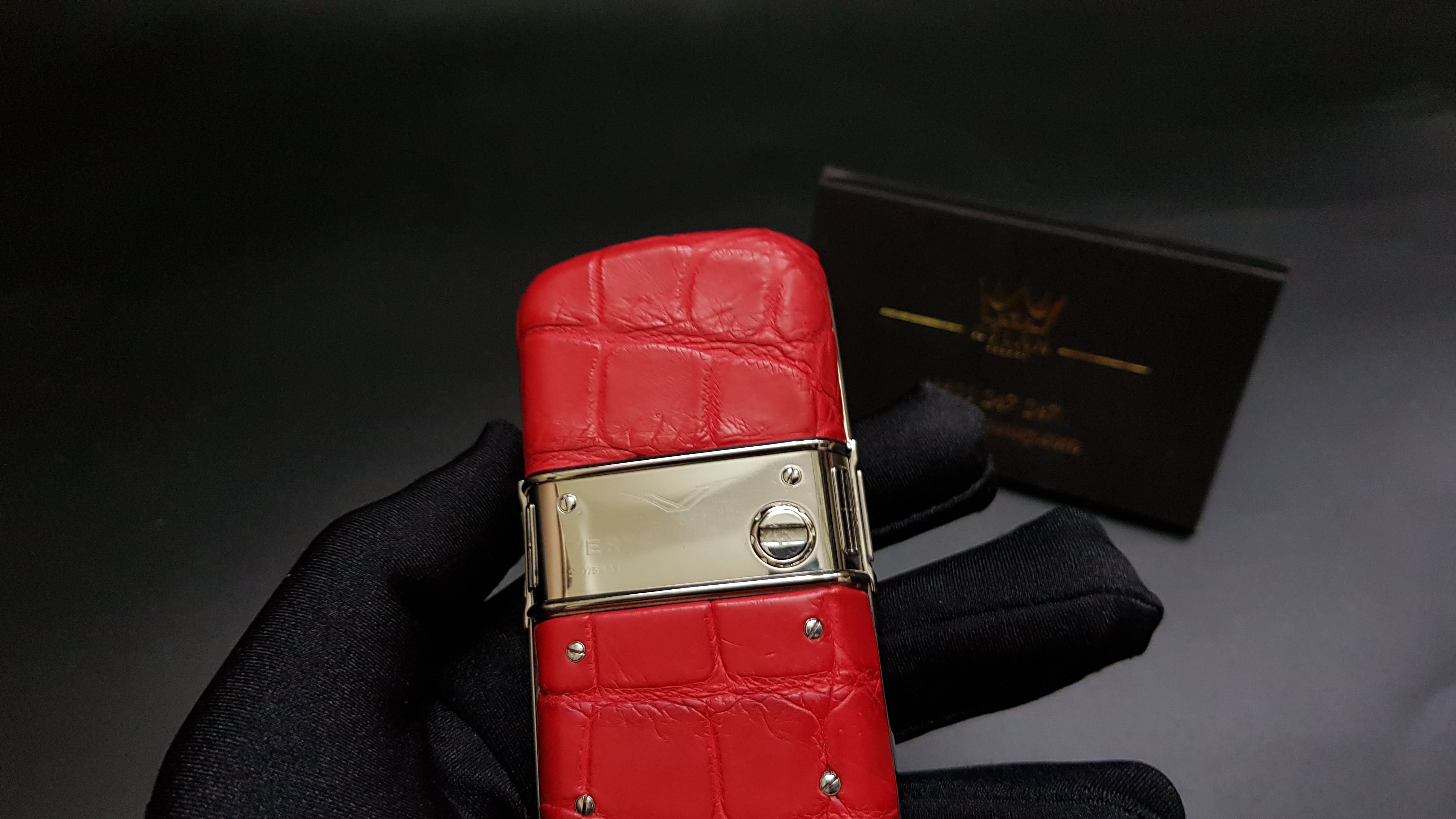 Kỳ Lân Luxury vertu constellation da do 10 Vertu Constellation da đỏ đẹp 99%