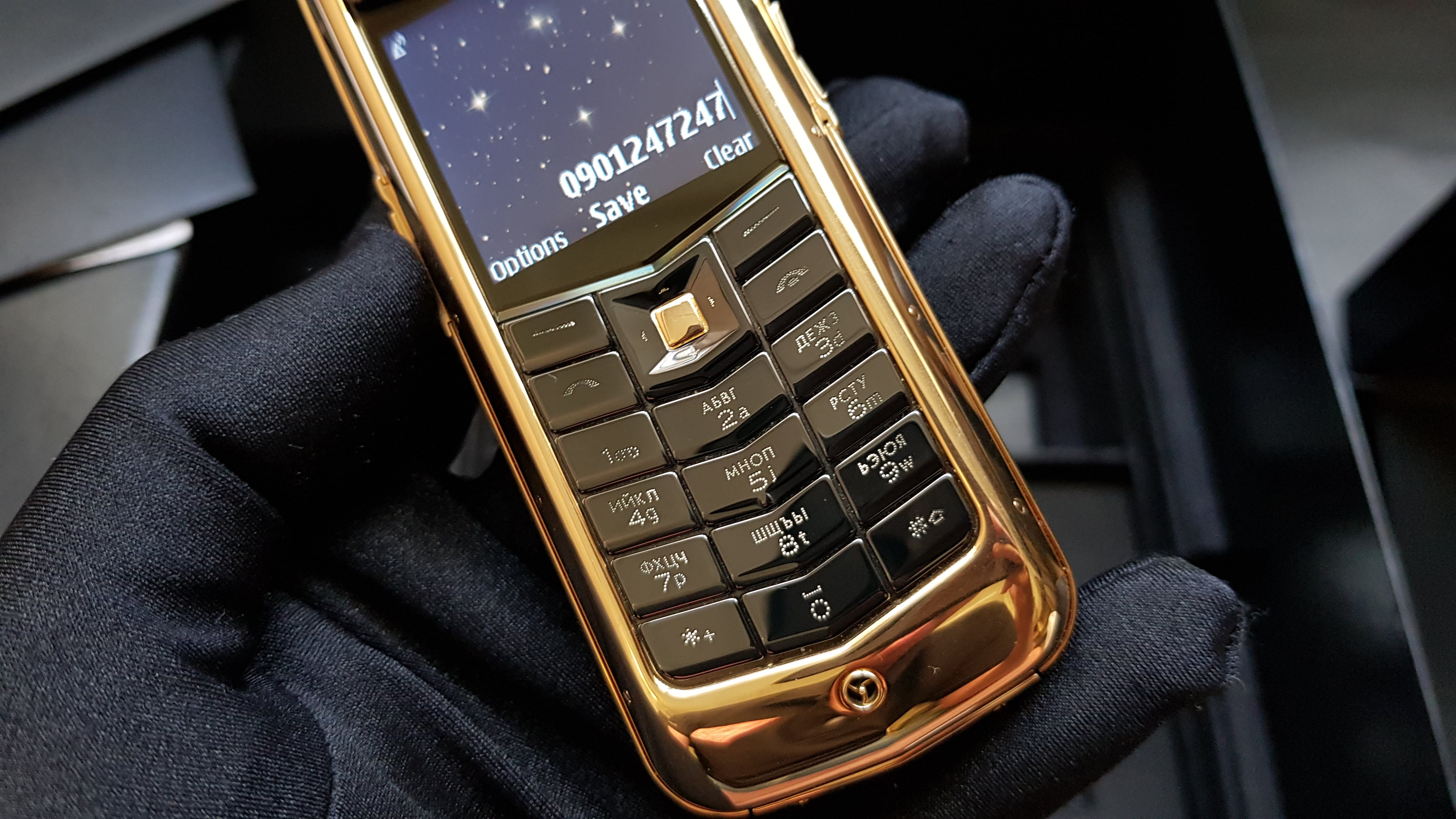 Kỳ Lân Luxury vertu constellation vang khoi fullbox 77 Vertu Contellation Vàng Khối Fullbox