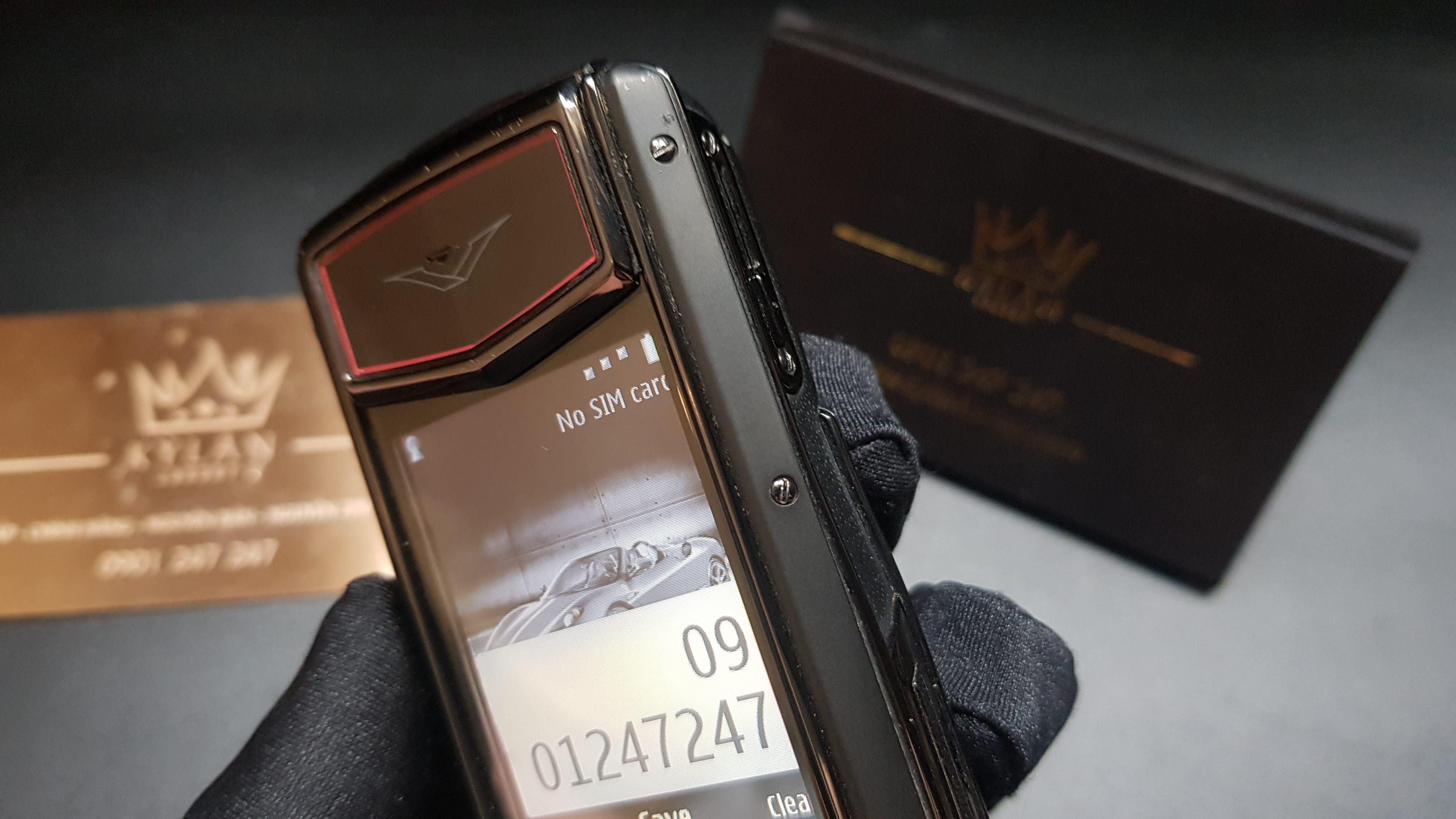Vertu ferrari китайский