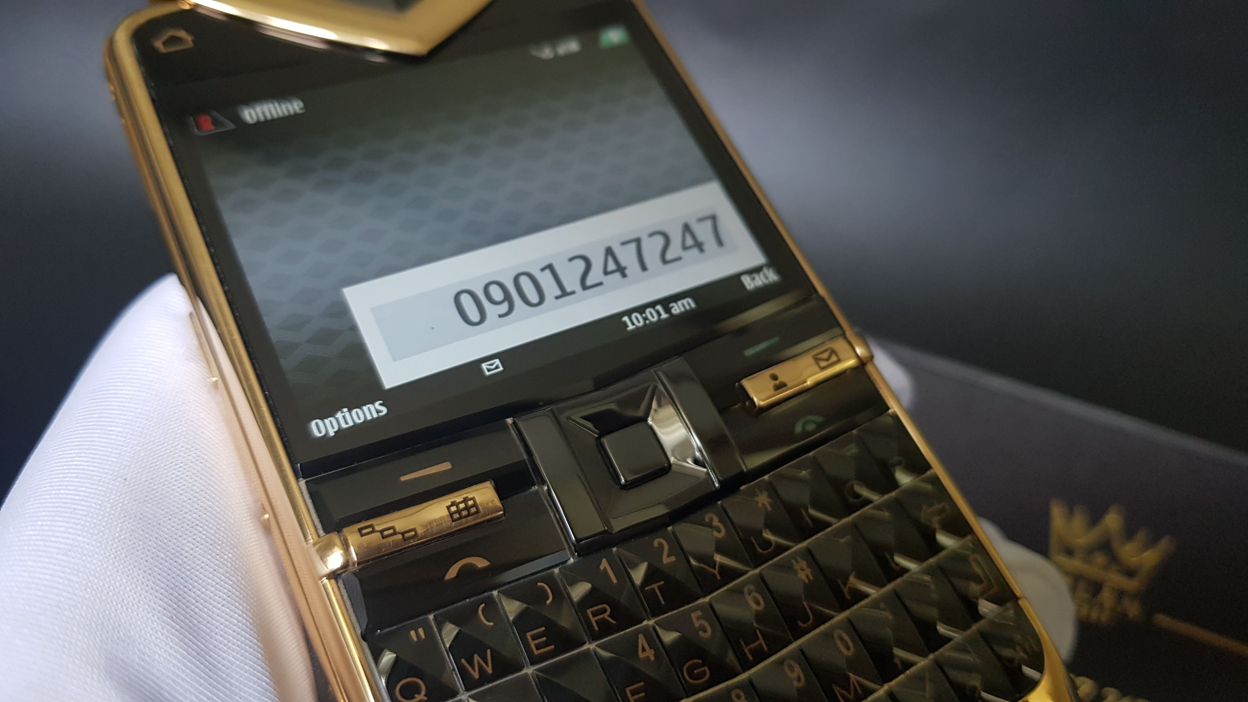 Kỳ Lân Luxury vertu quest vang khoi 750 35 Vertu Quest chính hãng vàng khối 750 độc quyền