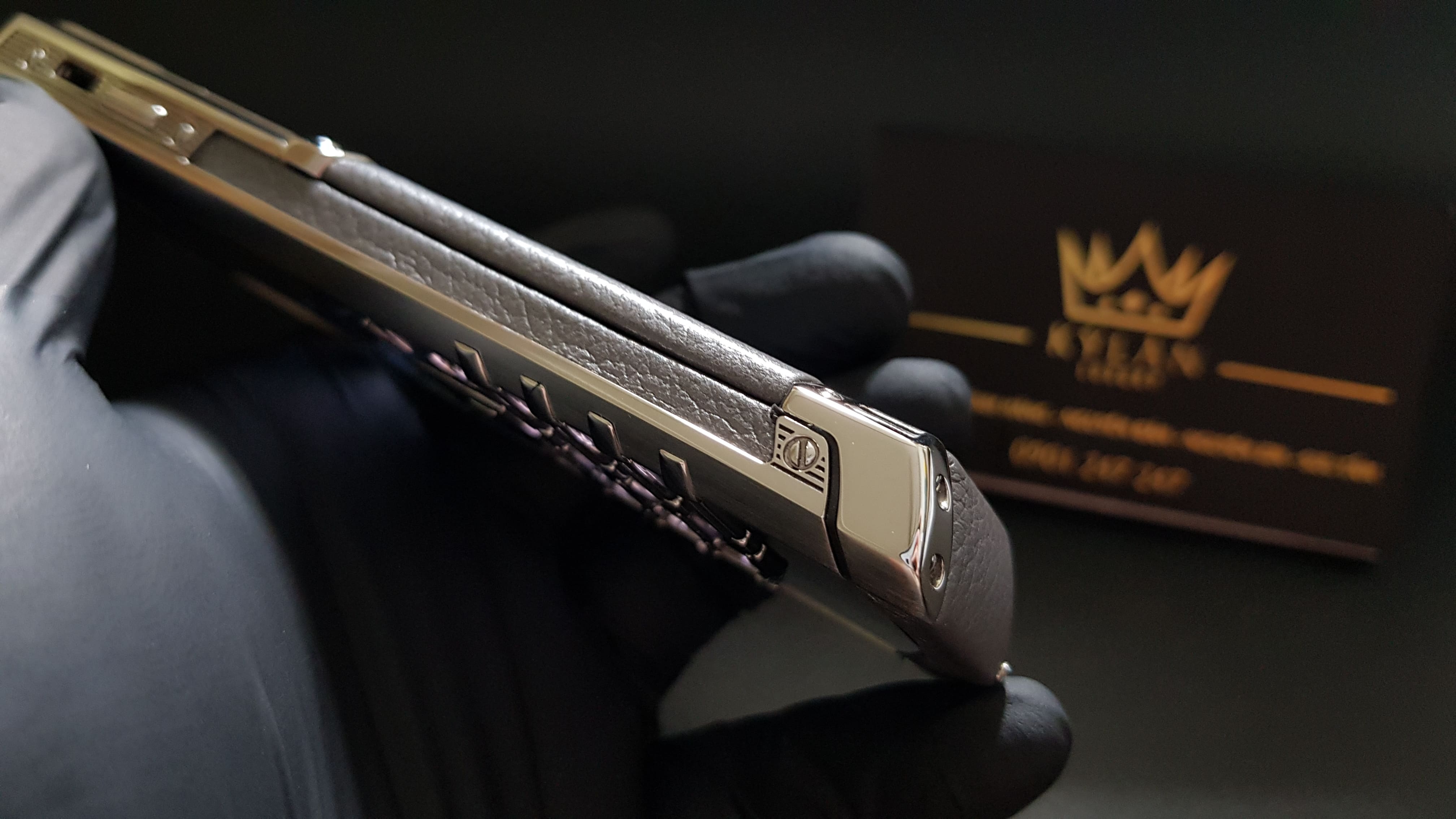 Kỳ Lân Luxury vertu signature s da xam khoi 23 Vertu Signature S thép da xám nguyên bản zin