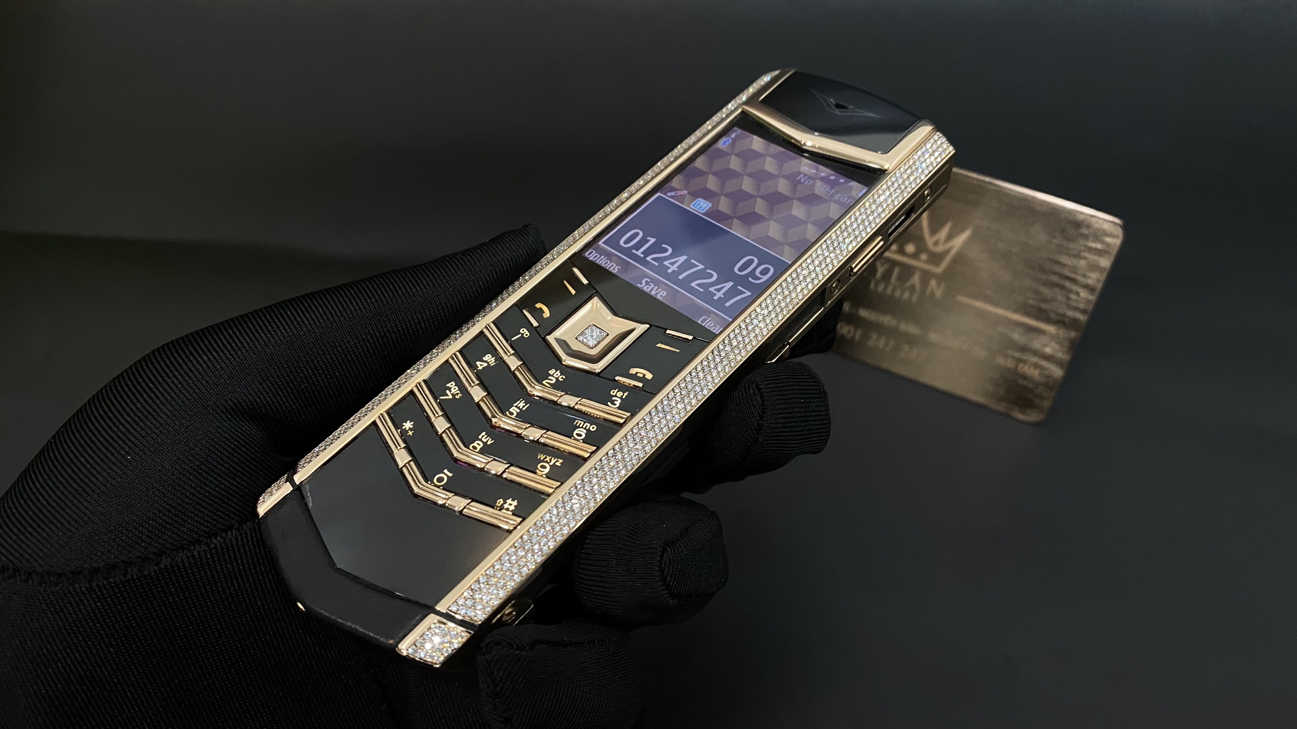 Kỳ Lân Luxury vertu signature s full gold mix diamond 27 6c842e06 77d0 481b 855e 7ea8d59e5312 Vertu Signature S Full Gold Mix Diamond