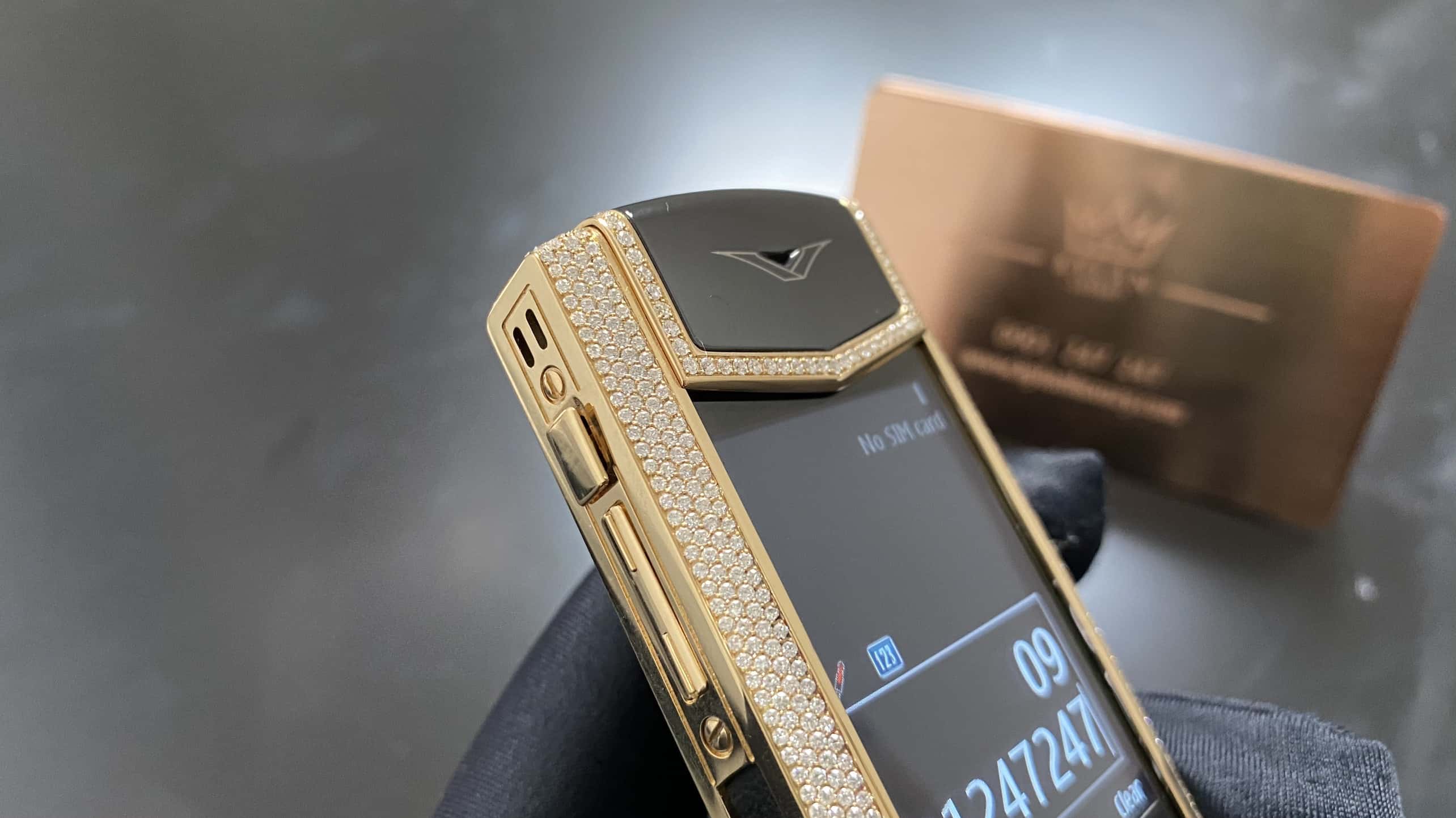 Kỳ Lân Luxury vertu signature s full kim va ng chanh fullbox 14 Vertu Signature S full kim vàng chanh fullbox