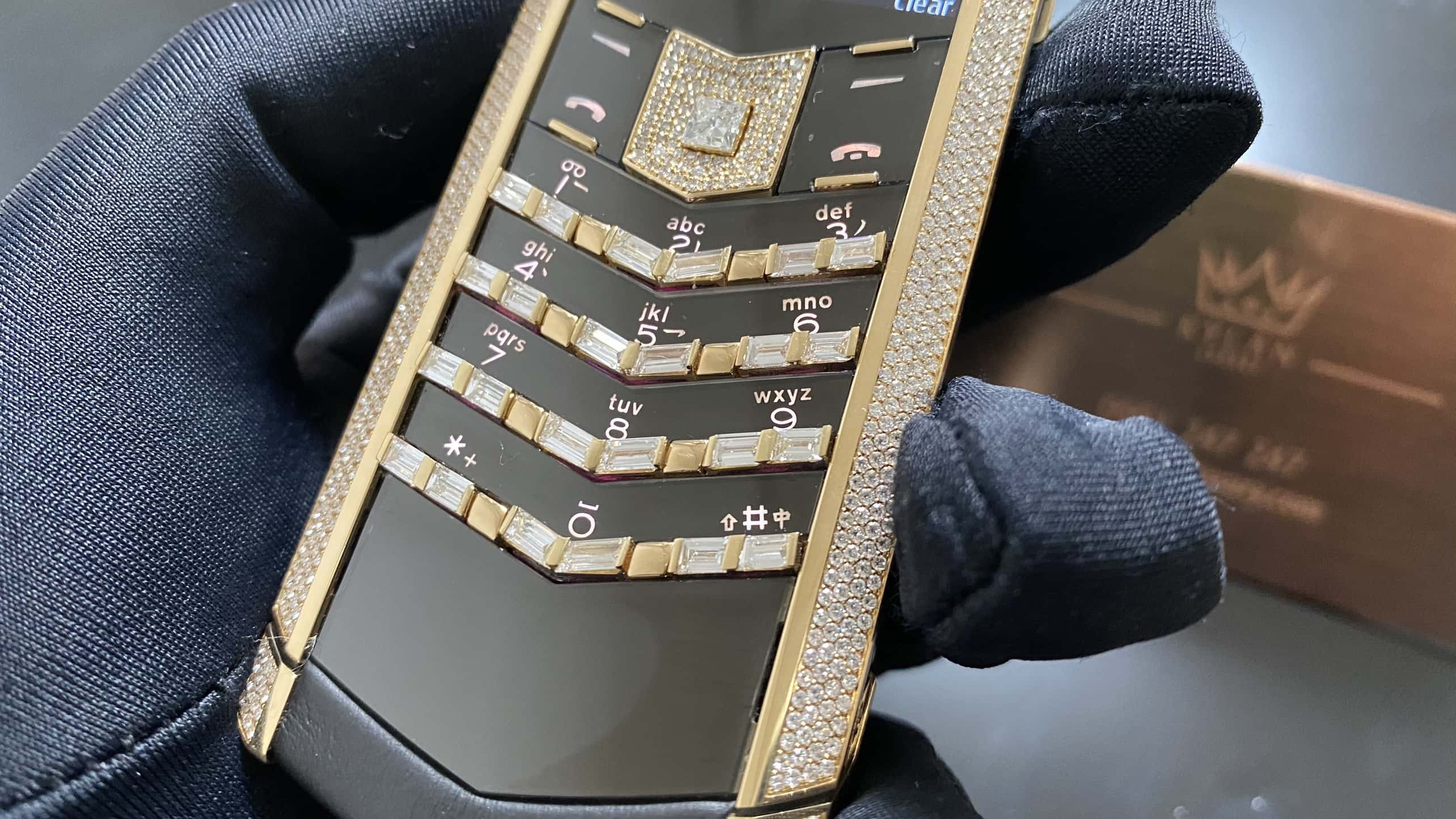 Kỳ Lân Luxury vertu signature s full kim va ng chanh fullbox 22 Vertu Signature S full kim vàng chanh fullbox