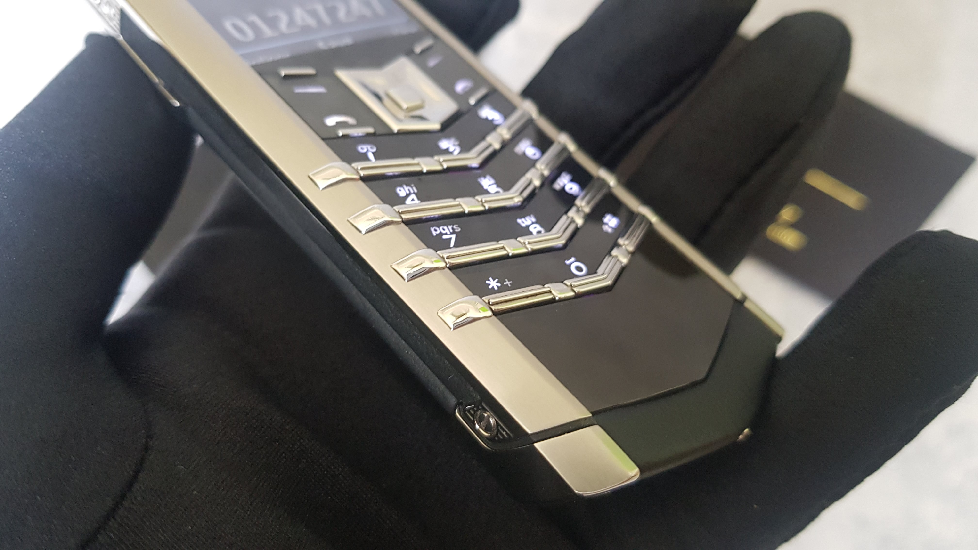 Kỳ Lân Luxury vertu signature s thep 41 Vertu Signature S Thép đẹp 99%