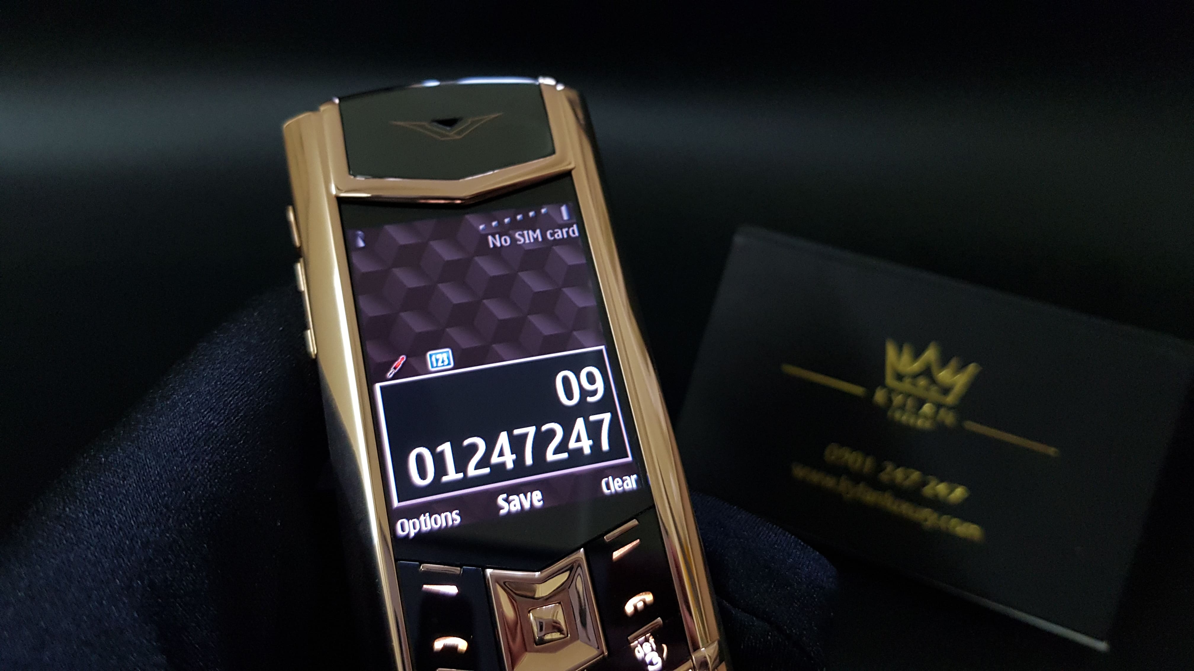 Kỳ Lân Luxury vertu signature s vang khoi 18k 13 Vertu Signature S vàng khối 18k đẹp nhất lịch sử Vertu