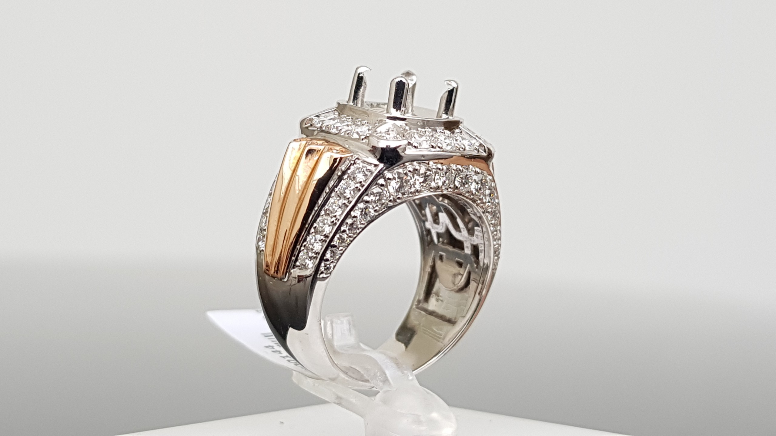 Vỏ nhẫn kim cương vàng trắng, vàng hồng 18K | Kỳ Lân Luxury