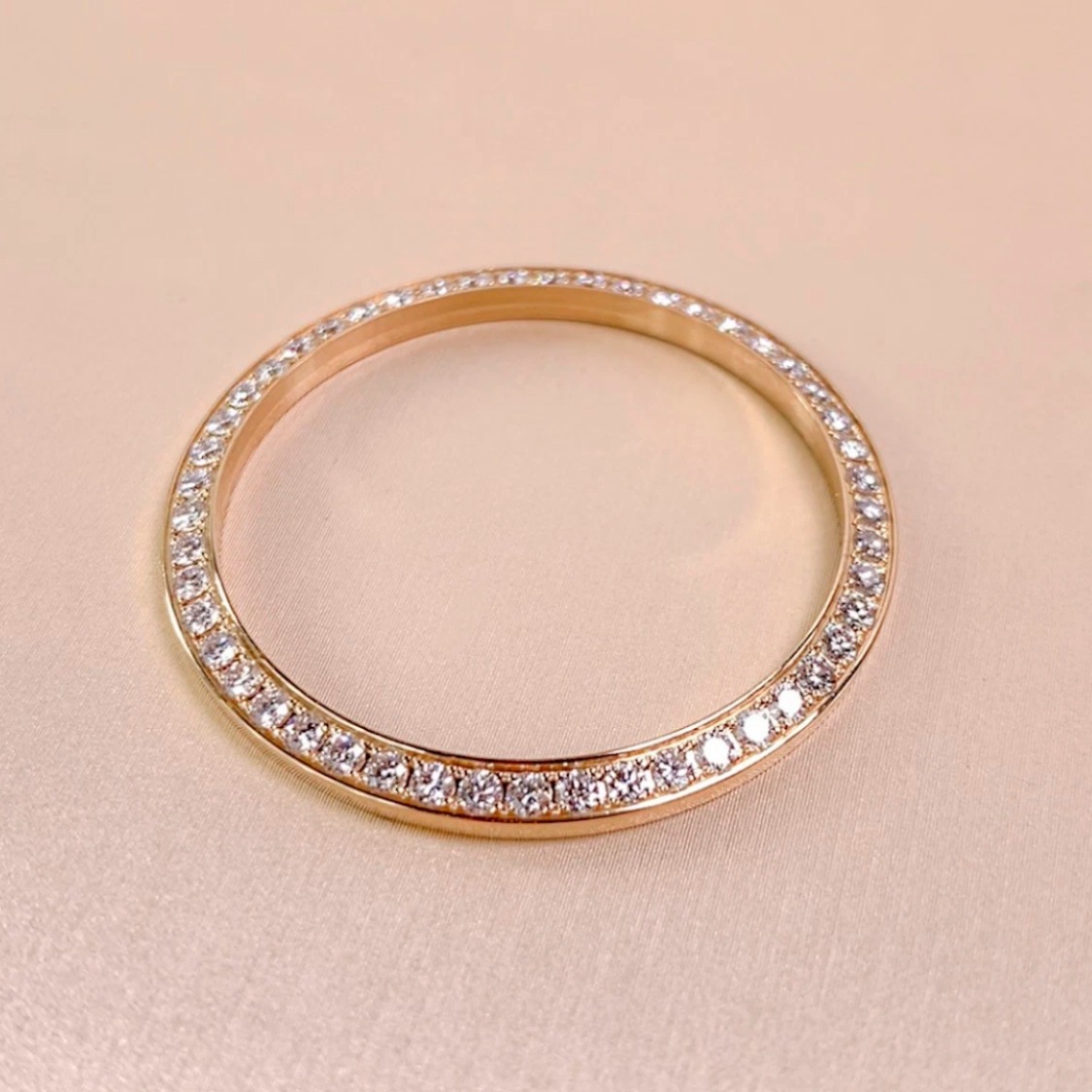 Kỳ Lân Luxury vong bezel vang khoi dinh kim rolex size 38 12 Vòng bezel vàng khối đính kim Rolex 36mm