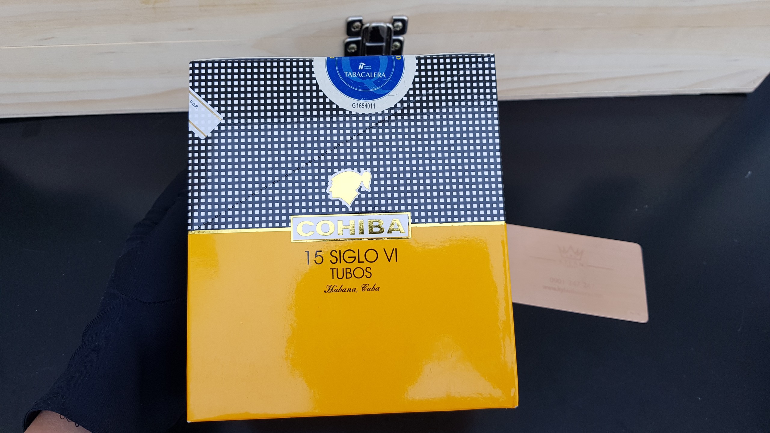 Kỳ Lân Luxury xi ga cohiba 3 Xì gà Cohiba