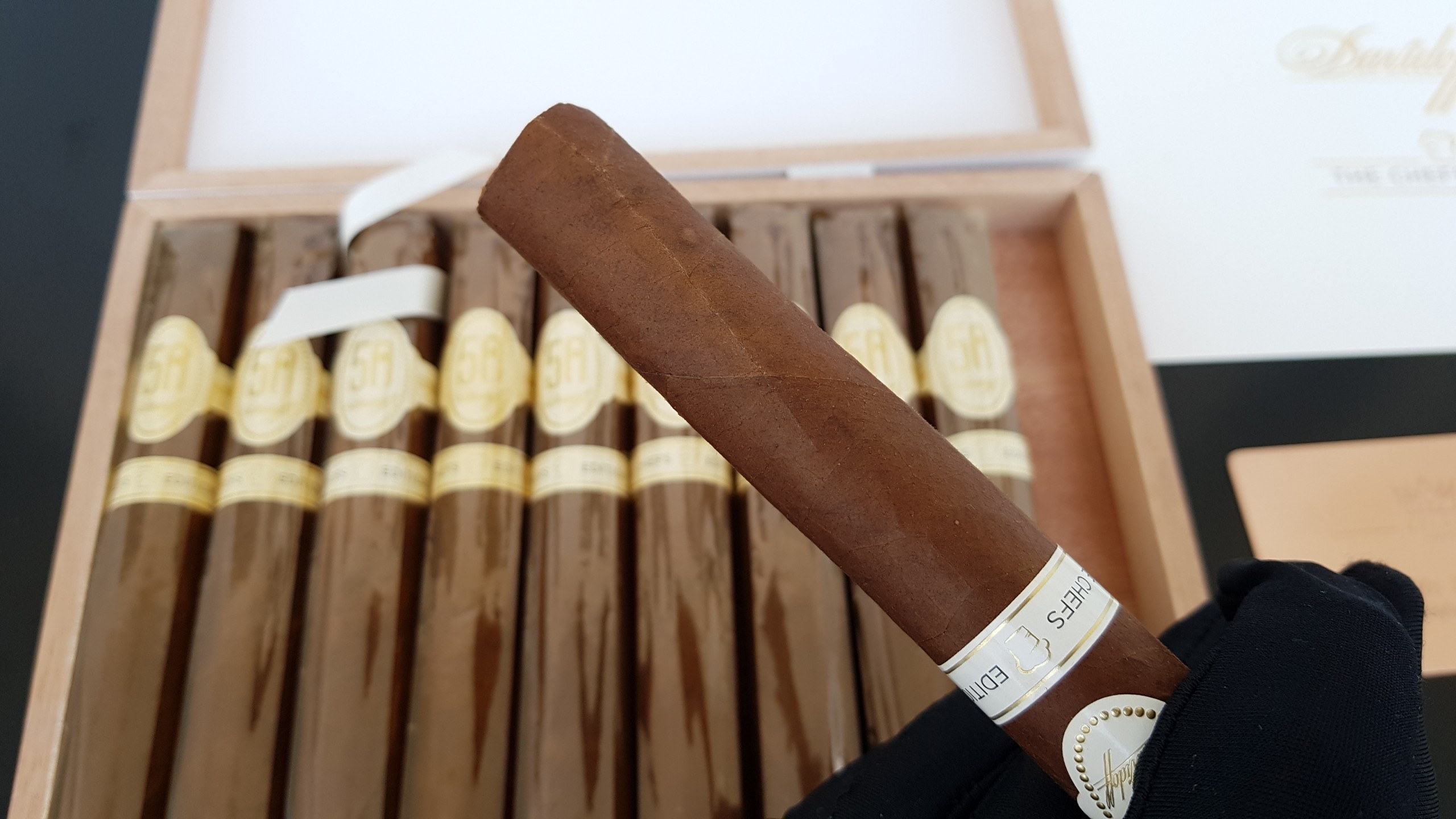 Kỳ Lân Luxury xi ga davidoff ba n ki nie m 50 na m 11 Xì gà Davidoff Chef's Edition 50th Anniversary - Cigar của thượng lưu