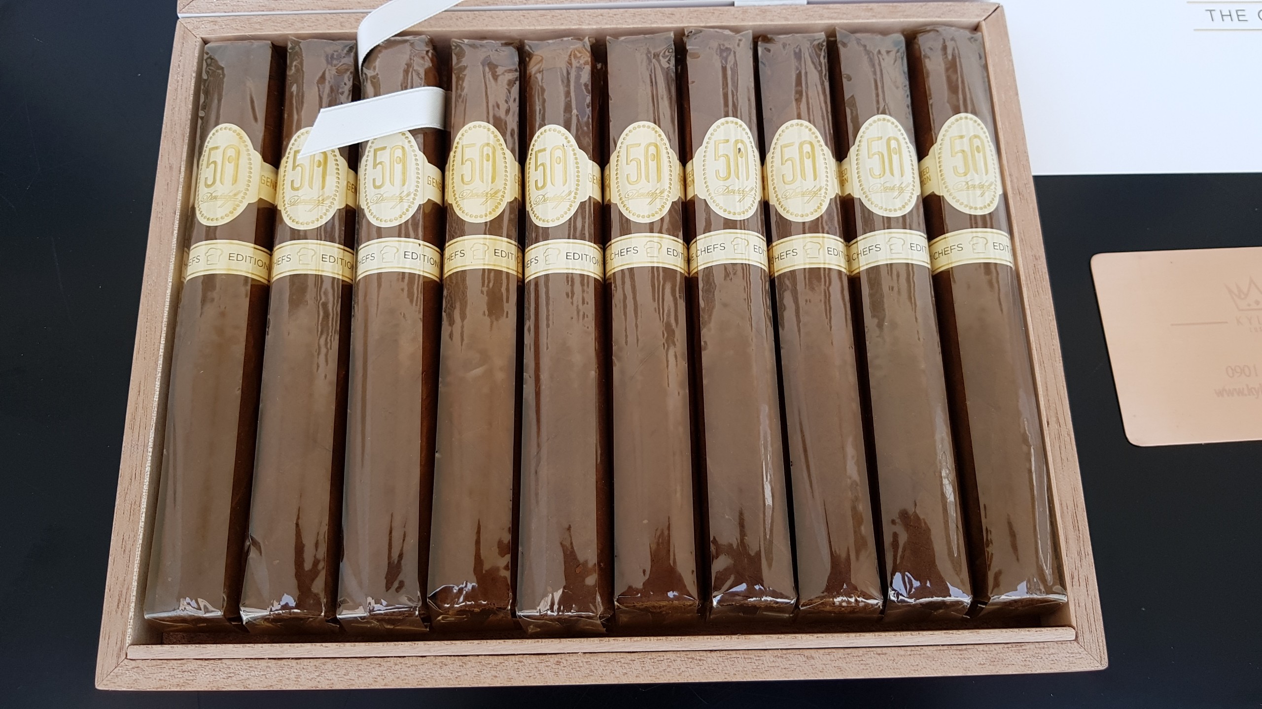 Kỳ Lân Luxury xi ga davidoff ba n ki nie m 50 na m 41 Xì gà Davidoff Chef's Edition 50th Anniversary - Cigar của thượng lưu