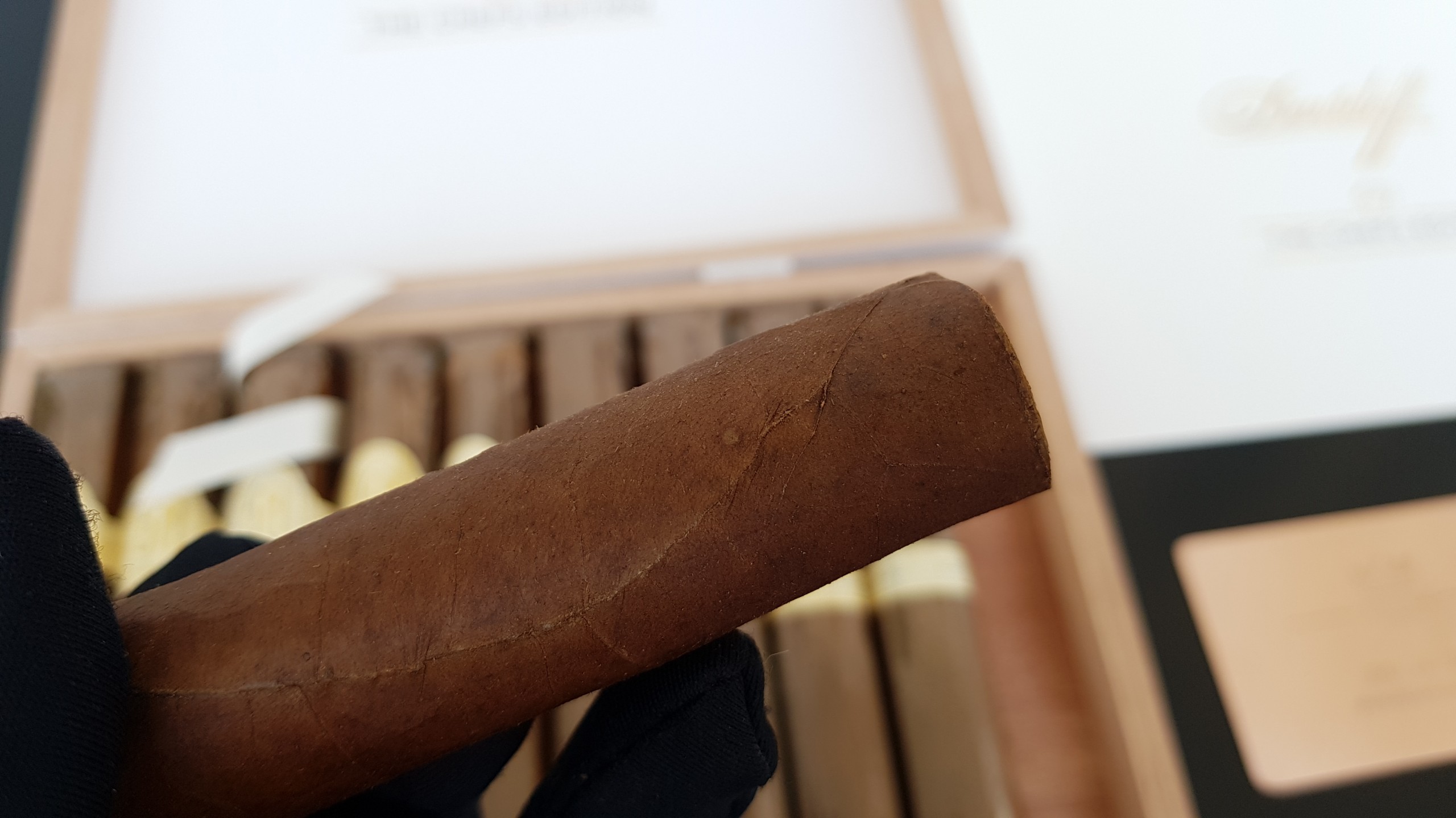 Kỳ Lân Luxury xi ga davidoff ba n ki nie m 50 na m 42 Xì gà Davidoff Chef's Edition 50th Anniversary - Cigar của thượng lưu