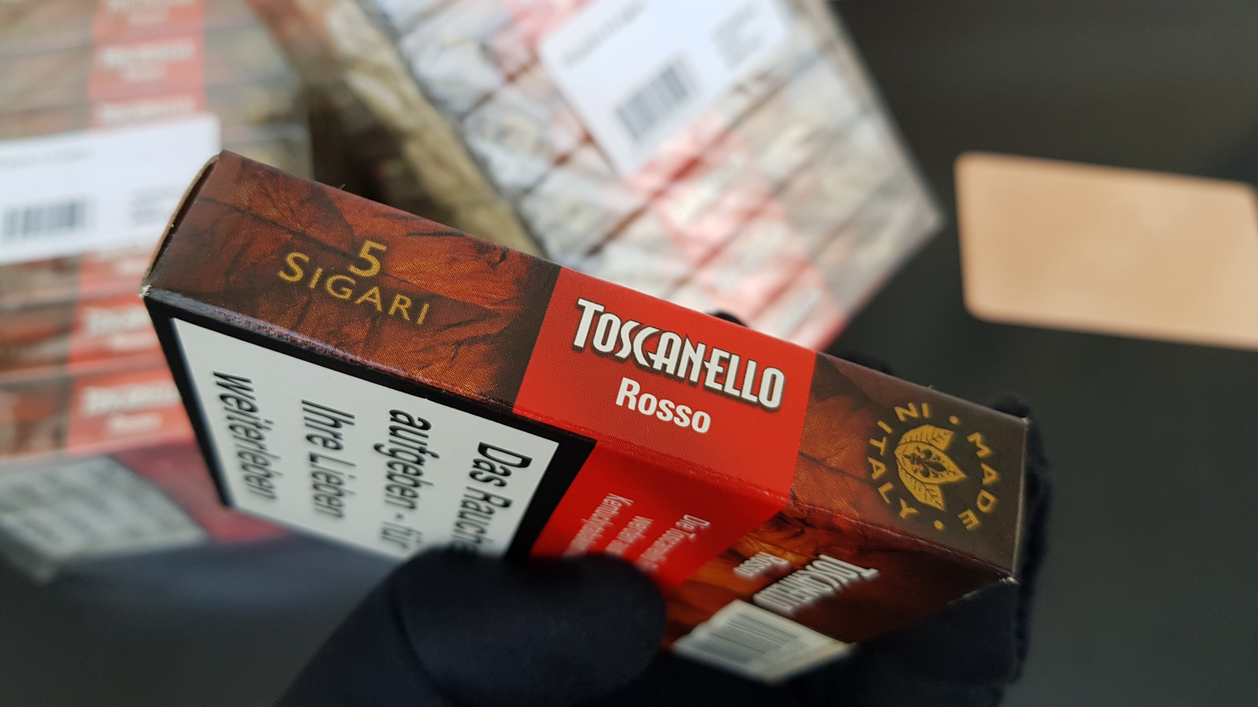 Kỳ Lân Luxury xi ga toscanello 3 Xì gà Toscanello
