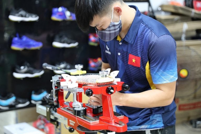 HỌC CĂNG VỢT MÙA COVID-19 NĂM 2021 NHƯ THẾ NÀO?