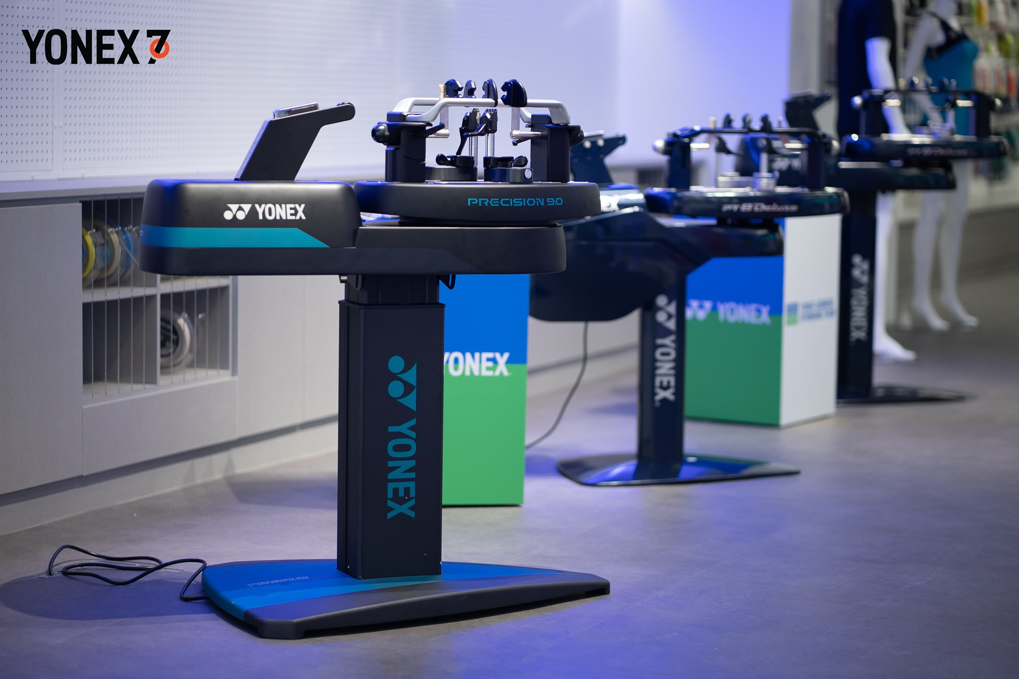 Máy Căng Vợt | Dự báo thời điểm mua máy cũ được giá tốt nhất