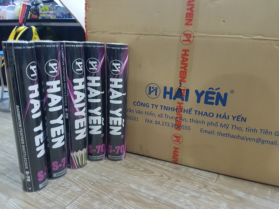 [COMBO 5] Hộp Cầu Lông Hải Yến S-70 – Tím/đen (Số 2) – Chơi Trong Nhà