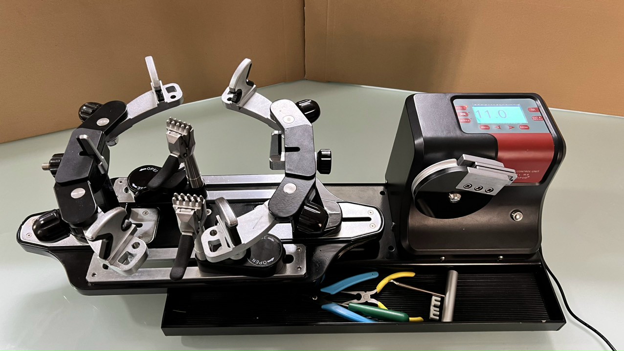 Máy Đan Vợt Điện Tử Để Bàn 2024 | Cầu Lông & Tennis