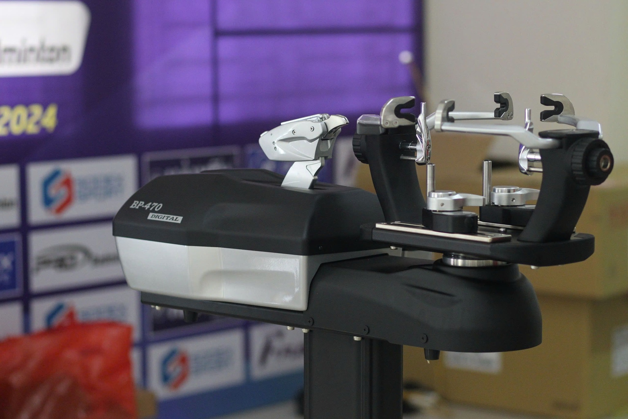 Máy Căng Dây Cước Vợt Cầu Lông Điện Tử | PRO String BP-470