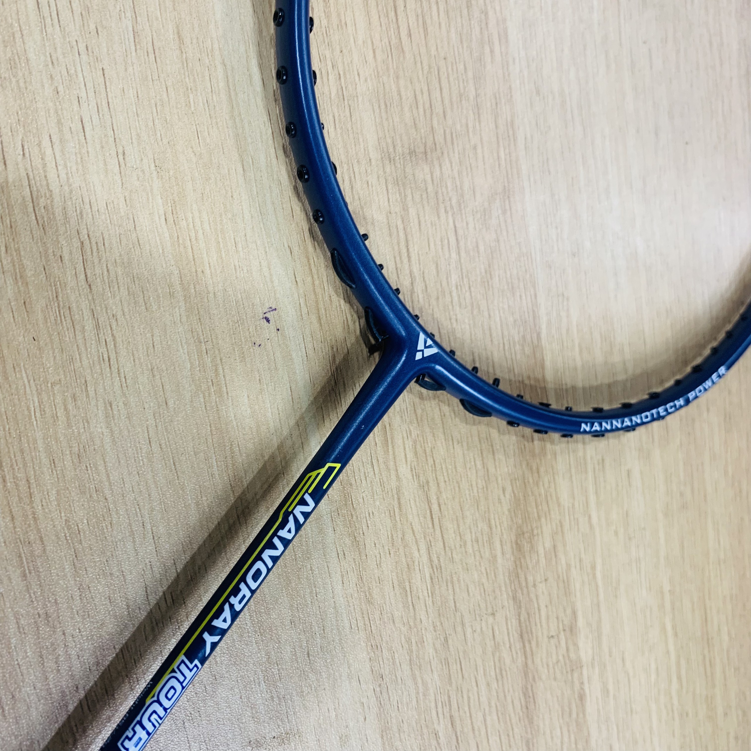 Vợt cầu lông Vicleo Nanoray Tour 5500