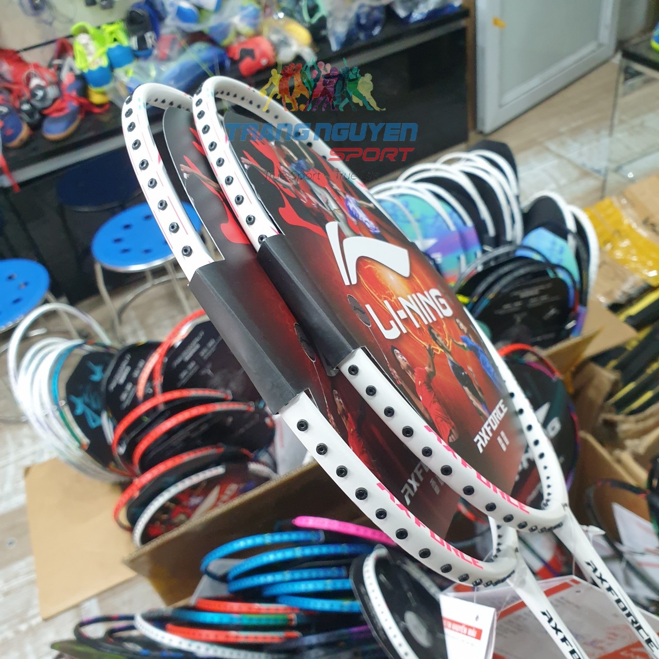 Vợt Cầu Lông Lining Axforce Cannon Light