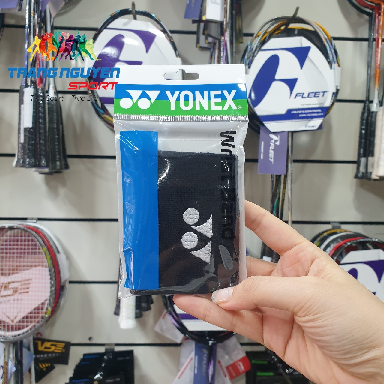 Thấm mồ hôi cổ tay Yonex