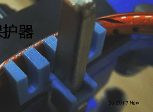 Kẹp Nhựa Giữ Đầu Vợt Cầu Lông Chống Nún Trong Khi Căng Dây Cước | PK Căng Vợt Cầu Lông