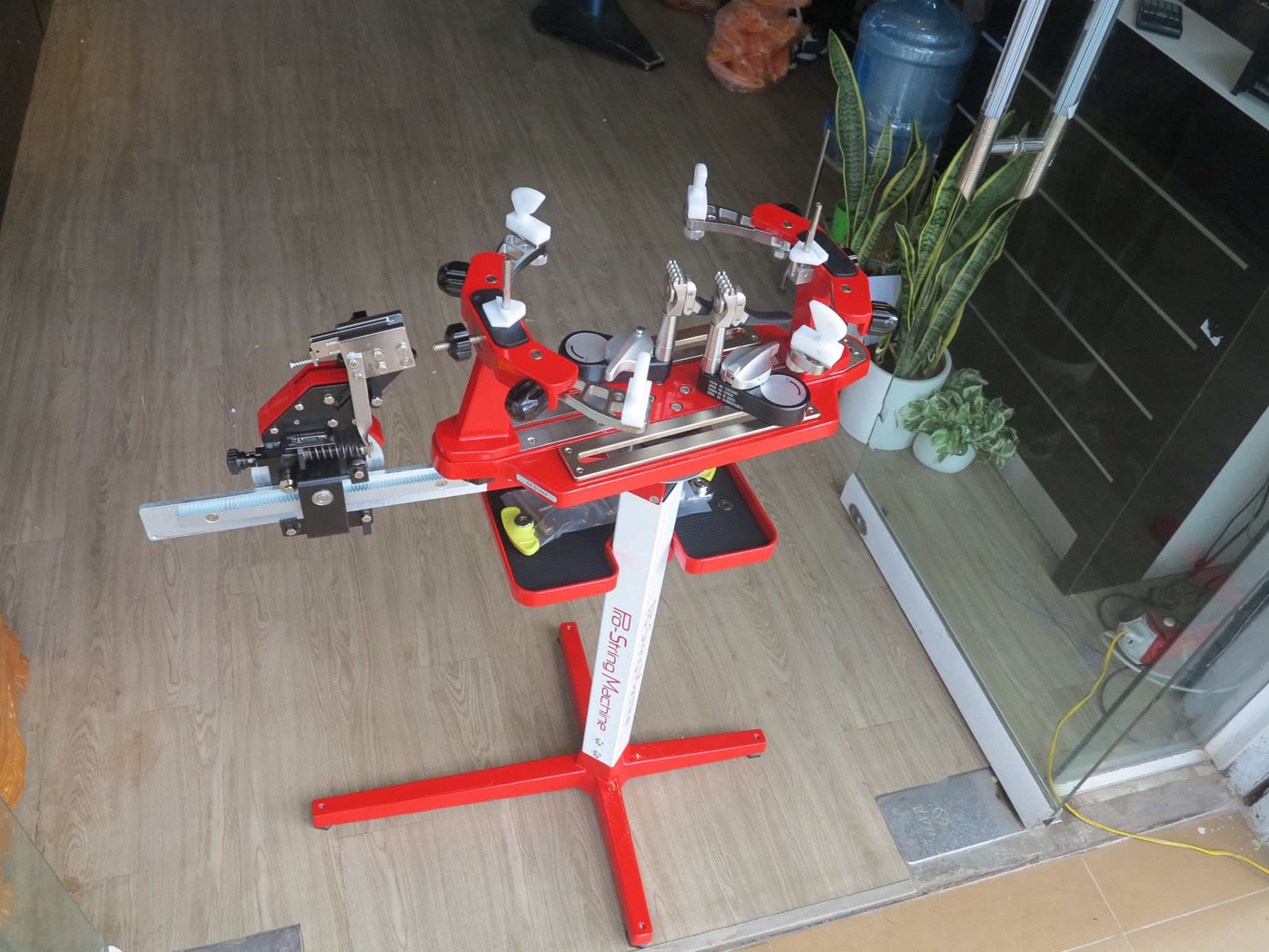 Máy Căng Vợt Cầu Lông Cơ Fleet PRO-SM Năm 2021 – 2022 (Màu Đỏ)