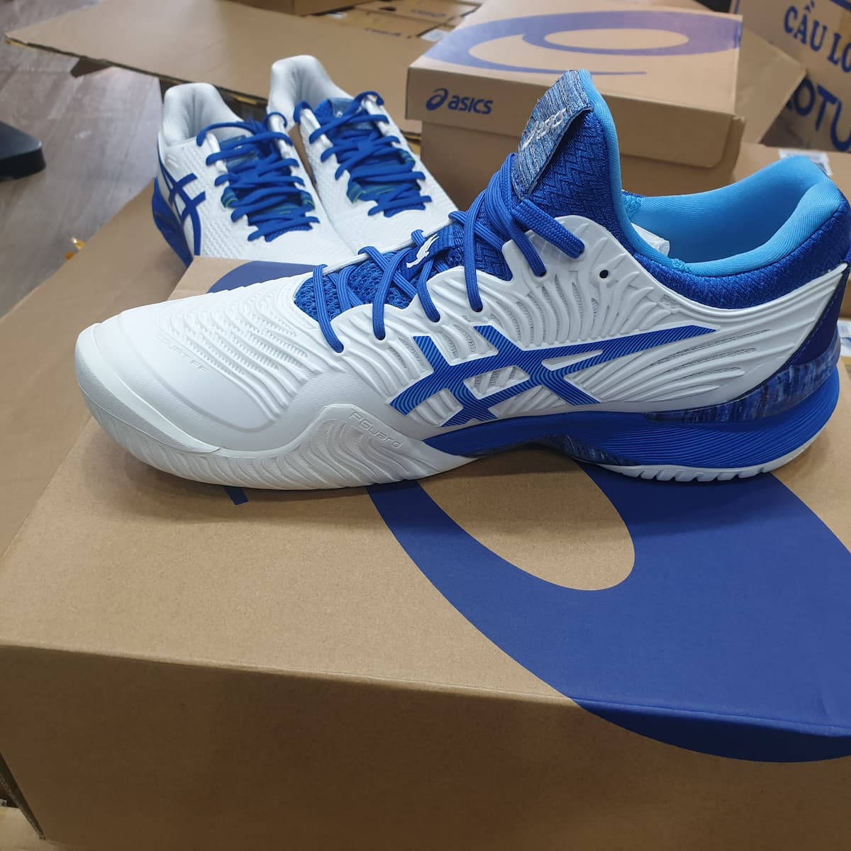Giầy Tennis Asics Court FF2 Novak White/Tuna Blue (1041A343-960)
