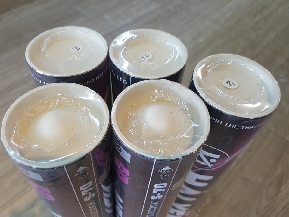 [COMBO 5] Hộp Cầu Lông Hải Yến S-70 – Tím/đen (Số 2) – Chơi Trong Nhà