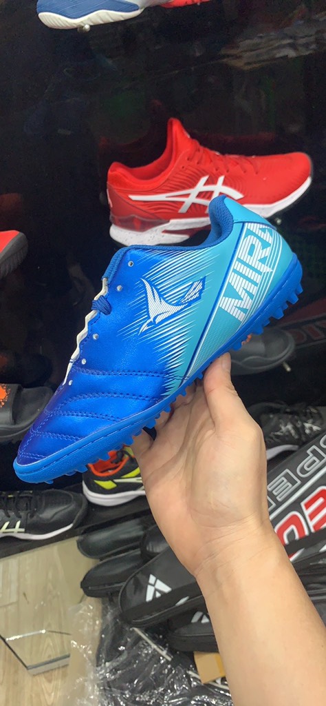 Giày bóng đá trẻ em Mira pro