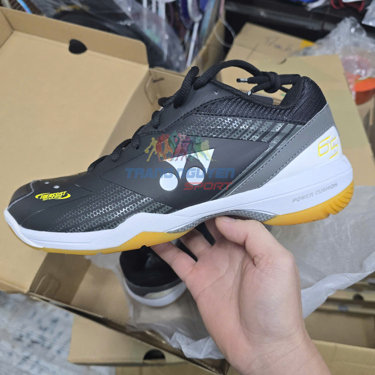 Giày Cầu Lông Yonex 65Z3 Về Dịp Cuối Cùng trước khi ra dòng 65Z4