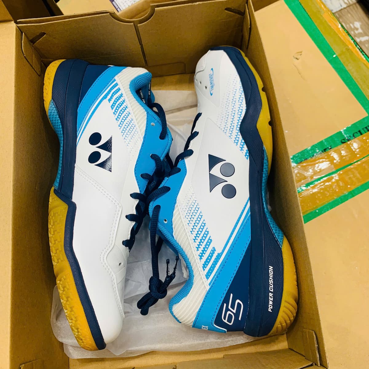 Giày Cầu Lông Yonex 65Z3 Trắng Xanh | SHB65Z3M Hàng Chính Hãng