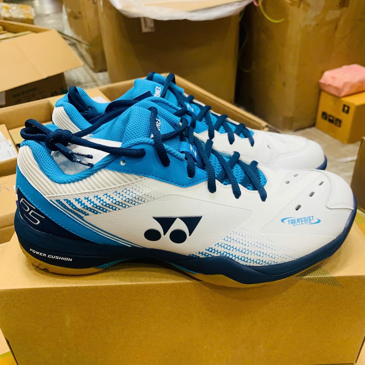 Giày Cầu Lông Yonex 65Z3 Trắng Xanh | SHB65Z3M Hàng Chính Hãng