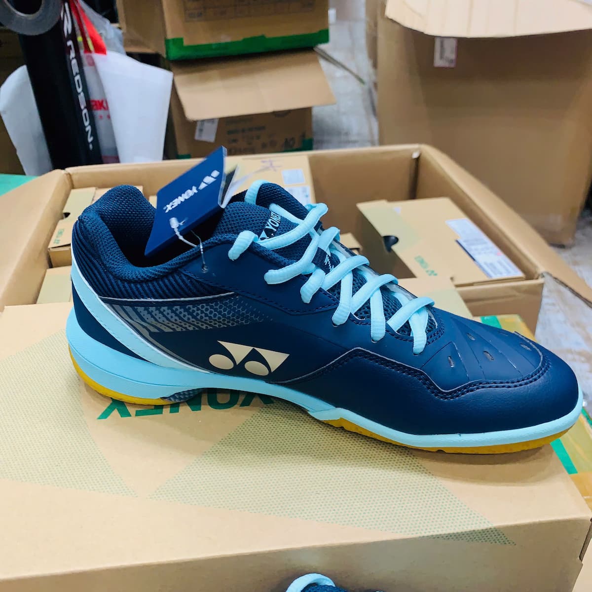 Giày Cầu Lông Yonex 65Z3 Xanh Navy | SHB65Z3L Hàng Chính Hãng