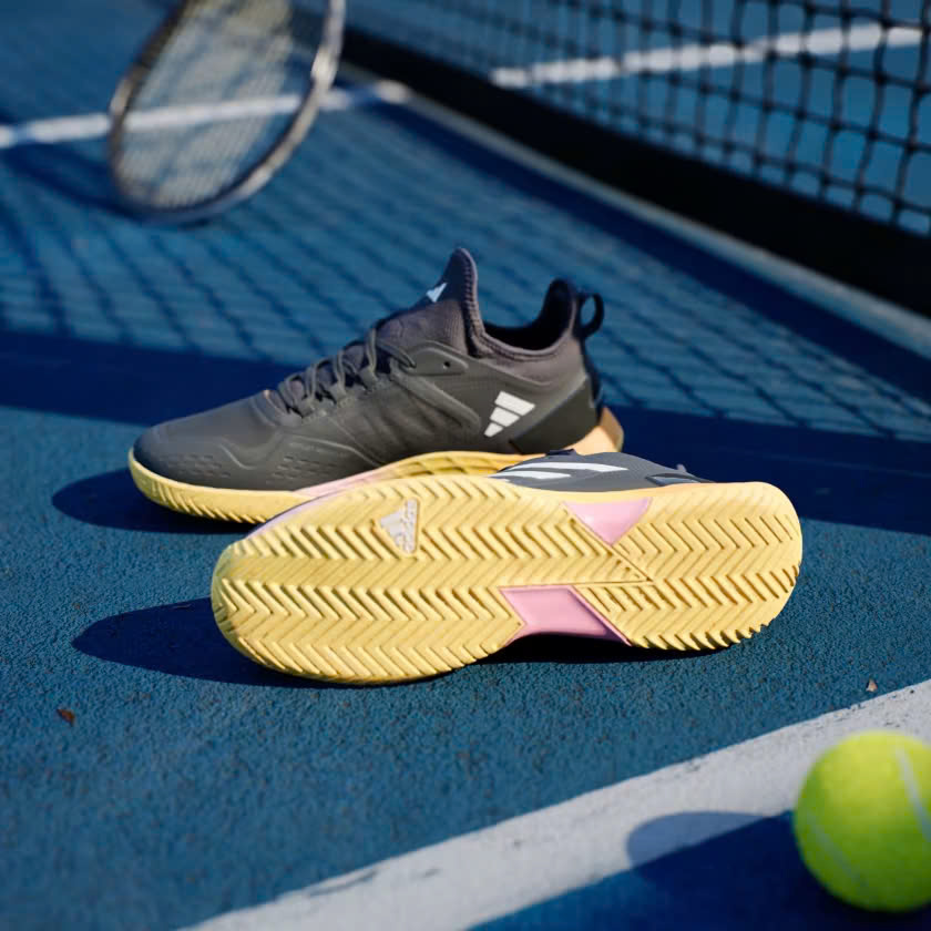 Giày Tennis Pickleball Adidas Adizero Ubersonic 4.1 | IF0446 Aurora Black / Zero Metalic / Spark