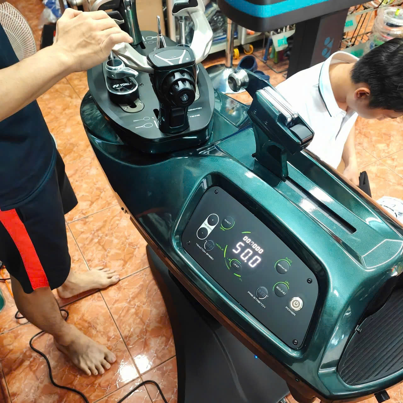 Máy Căng Dây Vợt Yonex PRECISION 5.2 SPR52W | Tennis, Cầu lông và Quần vợt điện tử